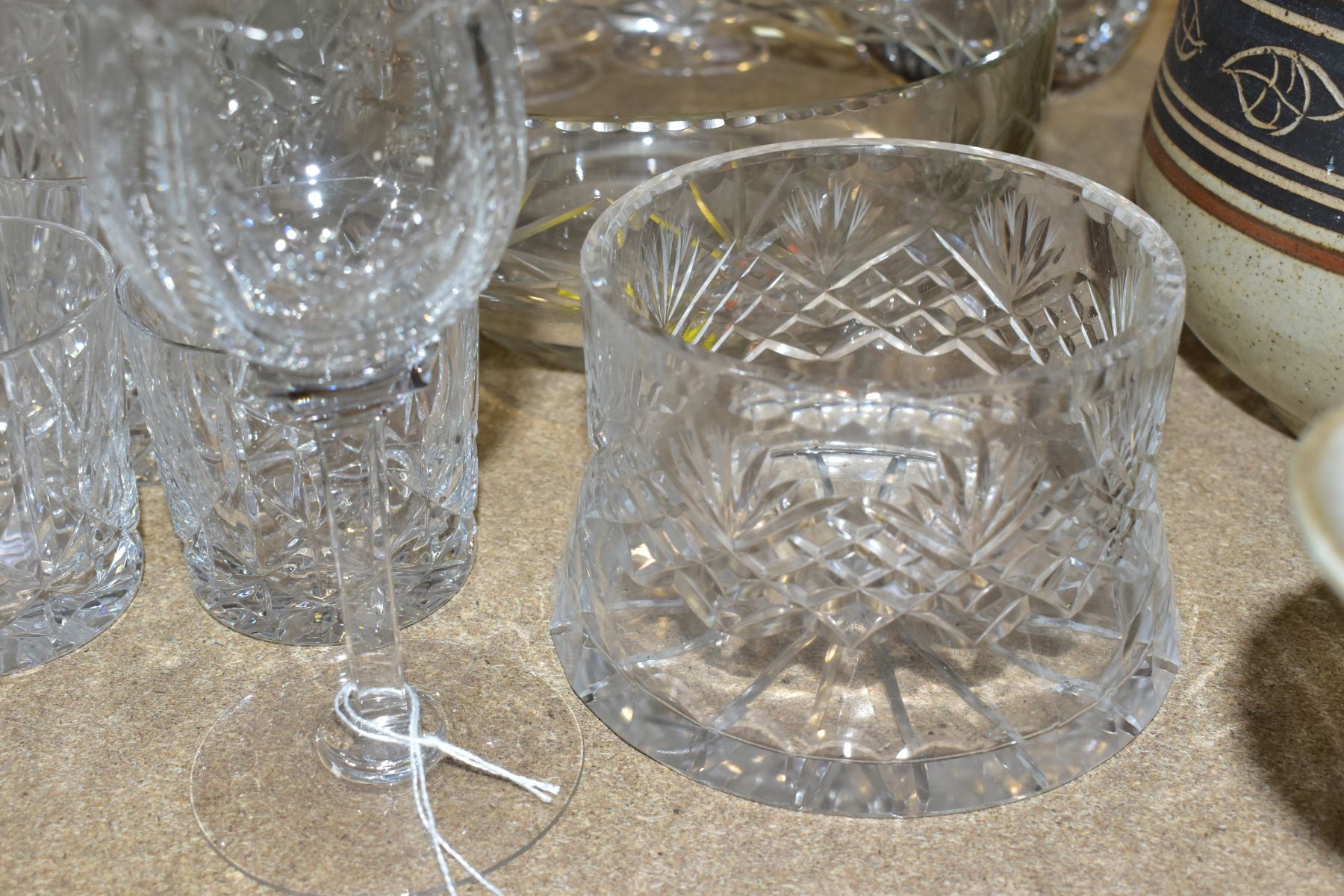 A QUANTITY OF CUT GLASS AND CRYSTAL ITEMS, approximately forty pieces to include a Royal Doulton - Image 7 of 10