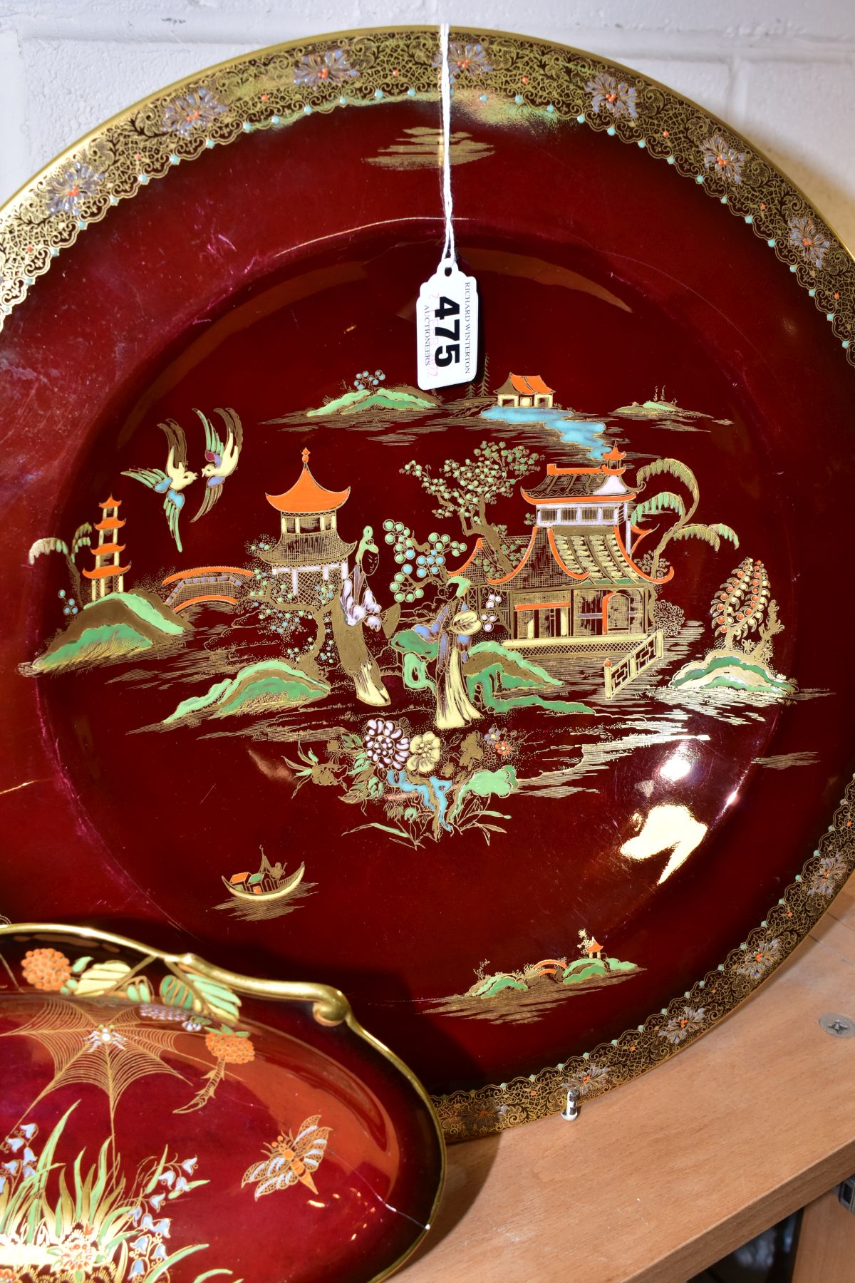 EIGHT PIECES OF CARLTON WARE ROUGE ROYALE, comprising a New Mikado pattern ginger jar and cover, - Image 9 of 13