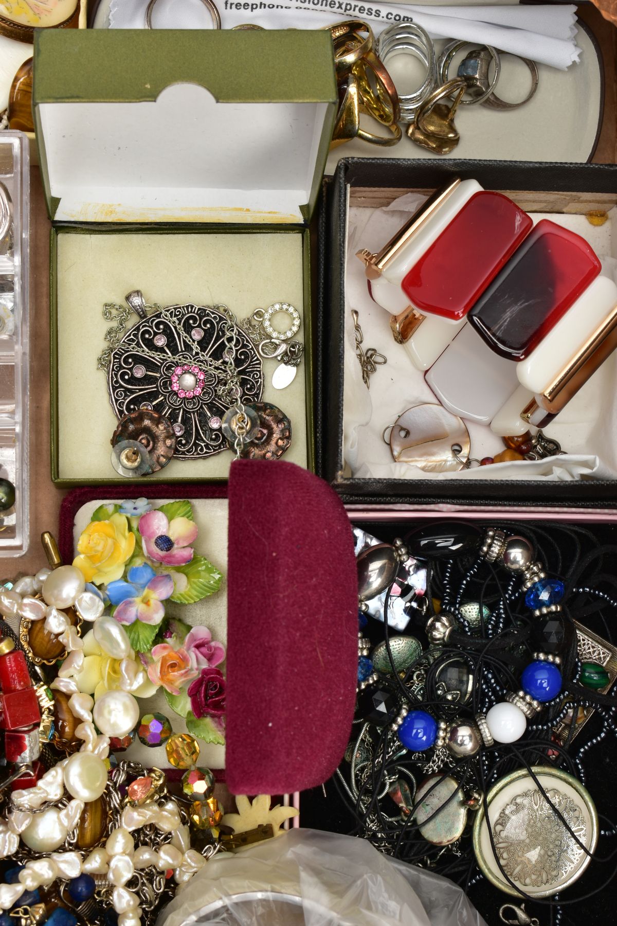 A BOX OF MOSTLY COSTUME JEWELLERY, to include a white metal RAF enamel brooch, stamped 'Silver', - Image 3 of 12