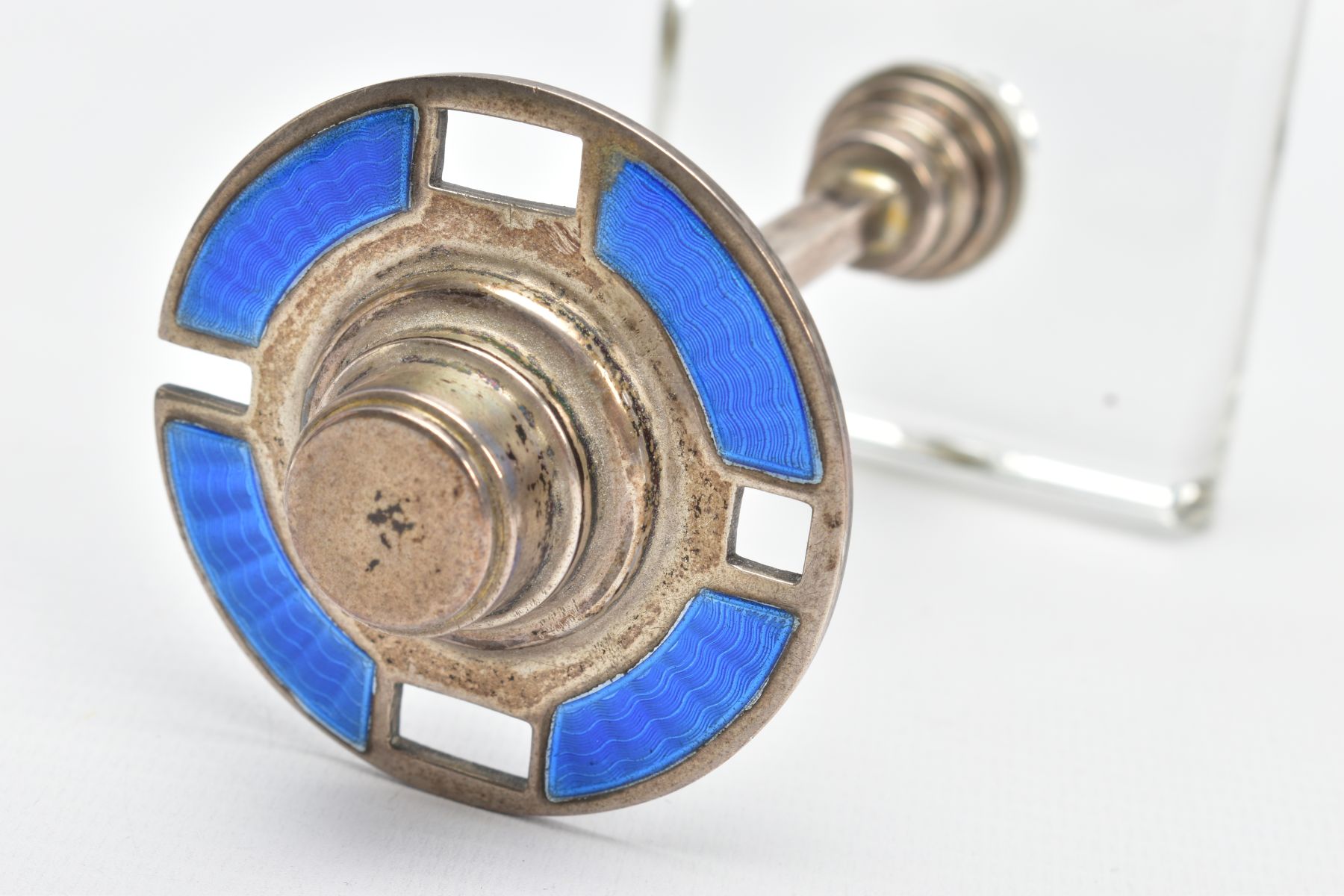 A 1930S SILVER ENAMEL MANICURE STAND, a circular silver stand with blue guilloche enamel detail - Image 7 of 9