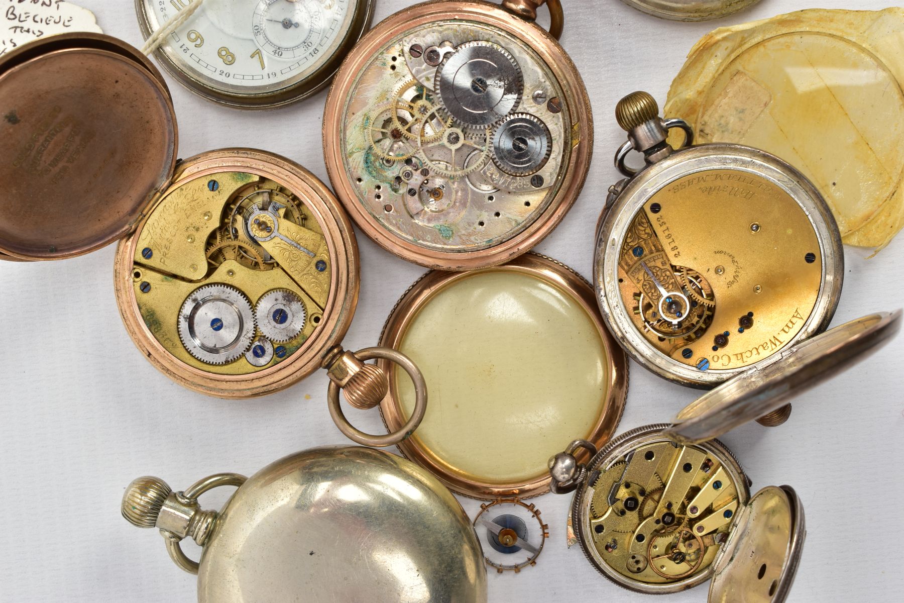 A SELECTION OF POCKET WATCHES, to include a small silver open face watch with a white dial, Roman - Image 8 of 8