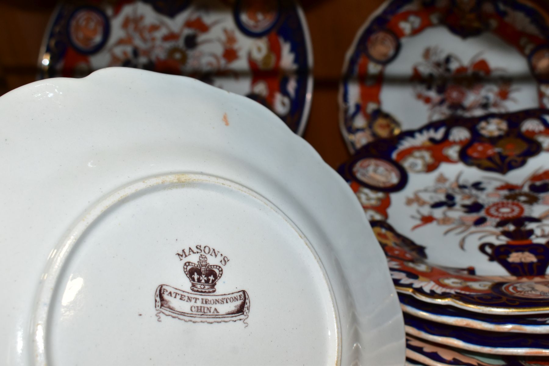 A MATCHED 19TH CENTURY IRONSTONE IMARI PART DINNER SERVICE, comprising Masons Ironstone twin handled - Image 12 of 12