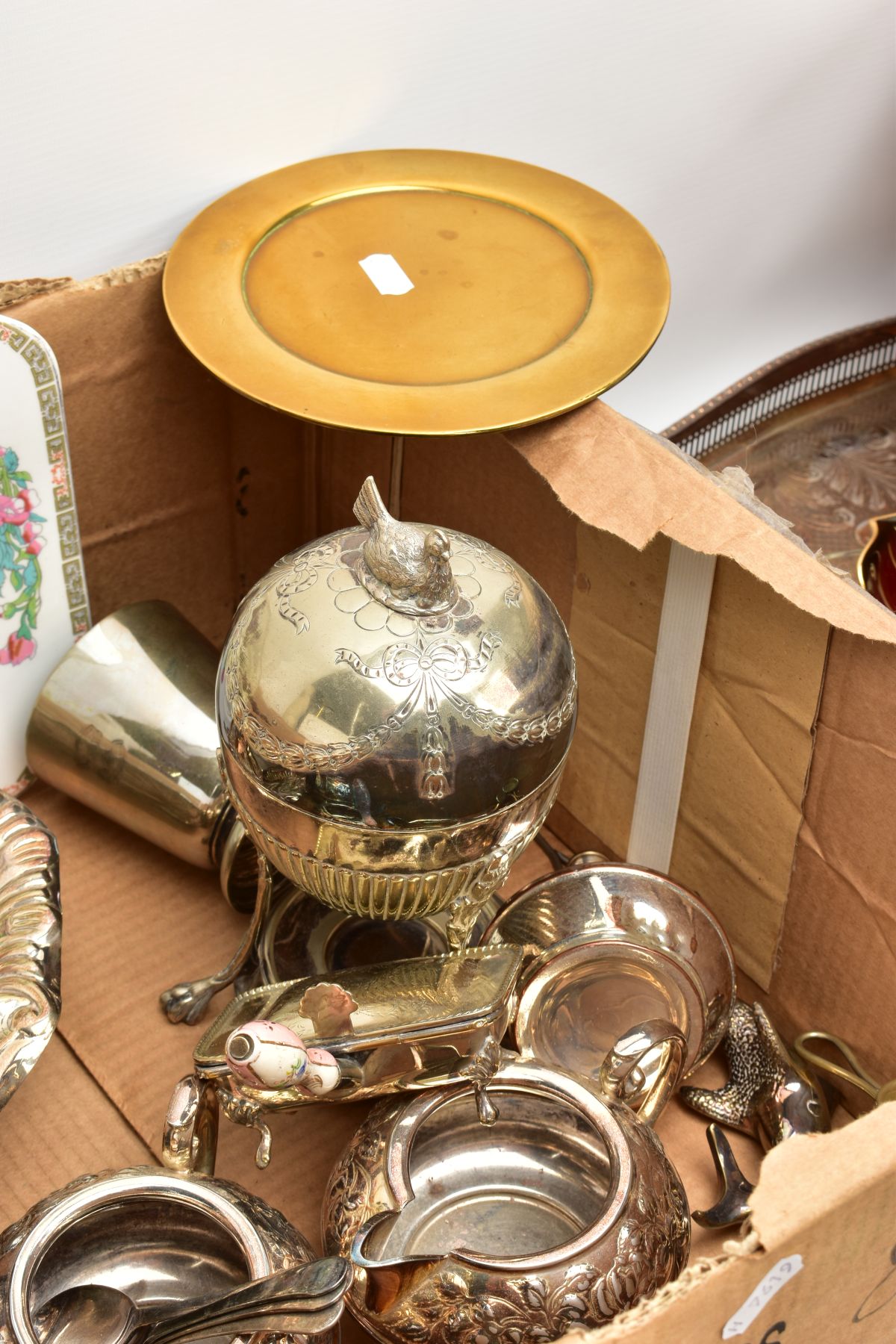 TWO BOXES OF ITEMS, to include a box of white metal ware including a three piece white metal tea - Image 8 of 12