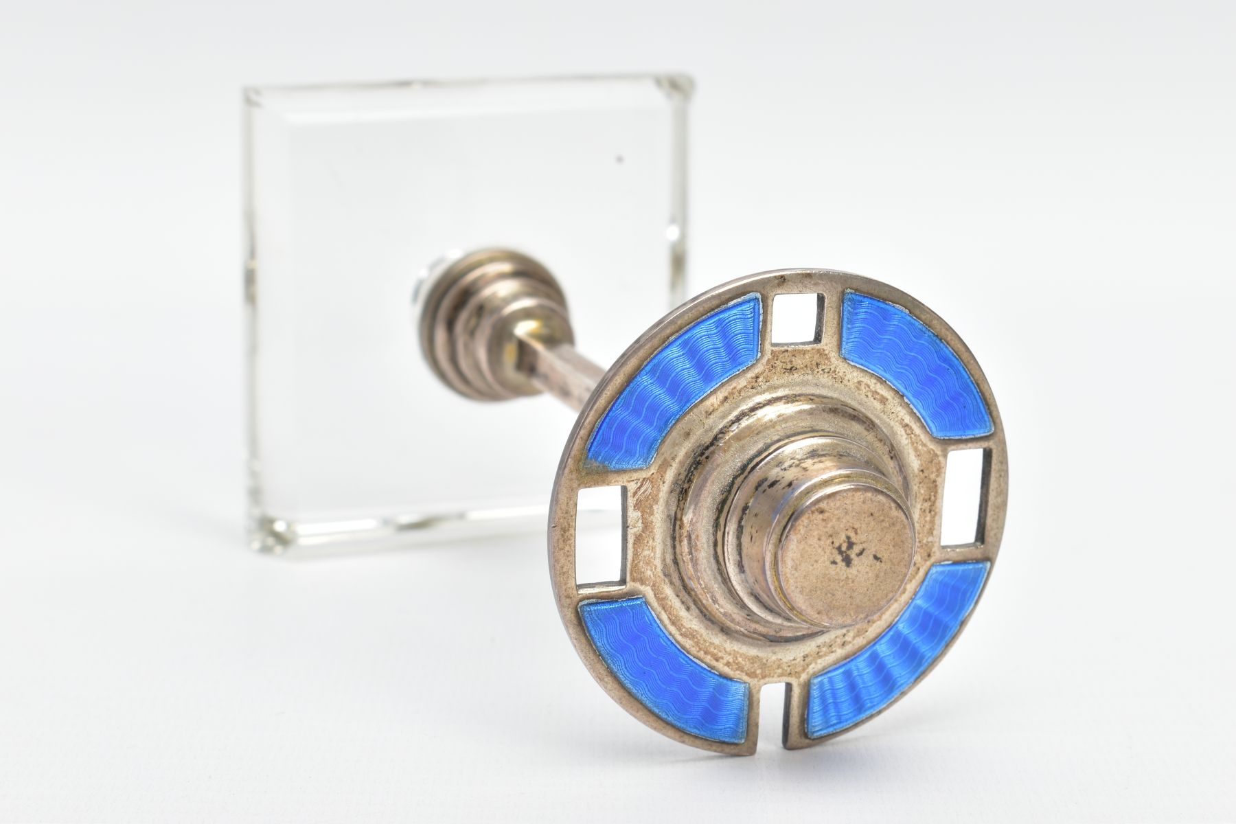 A 1930S SILVER ENAMEL MANICURE STAND, a circular silver stand with blue guilloche enamel detail - Image 3 of 9