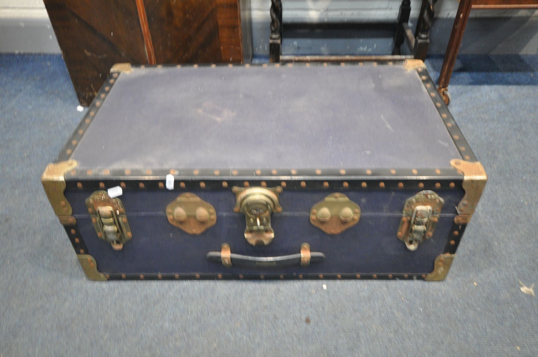 A VINTAGE TRAVELLING SUITCASE, mahogany sewing box, mahogany cased treadle sewing machine/cabinet, - Image 4 of 4