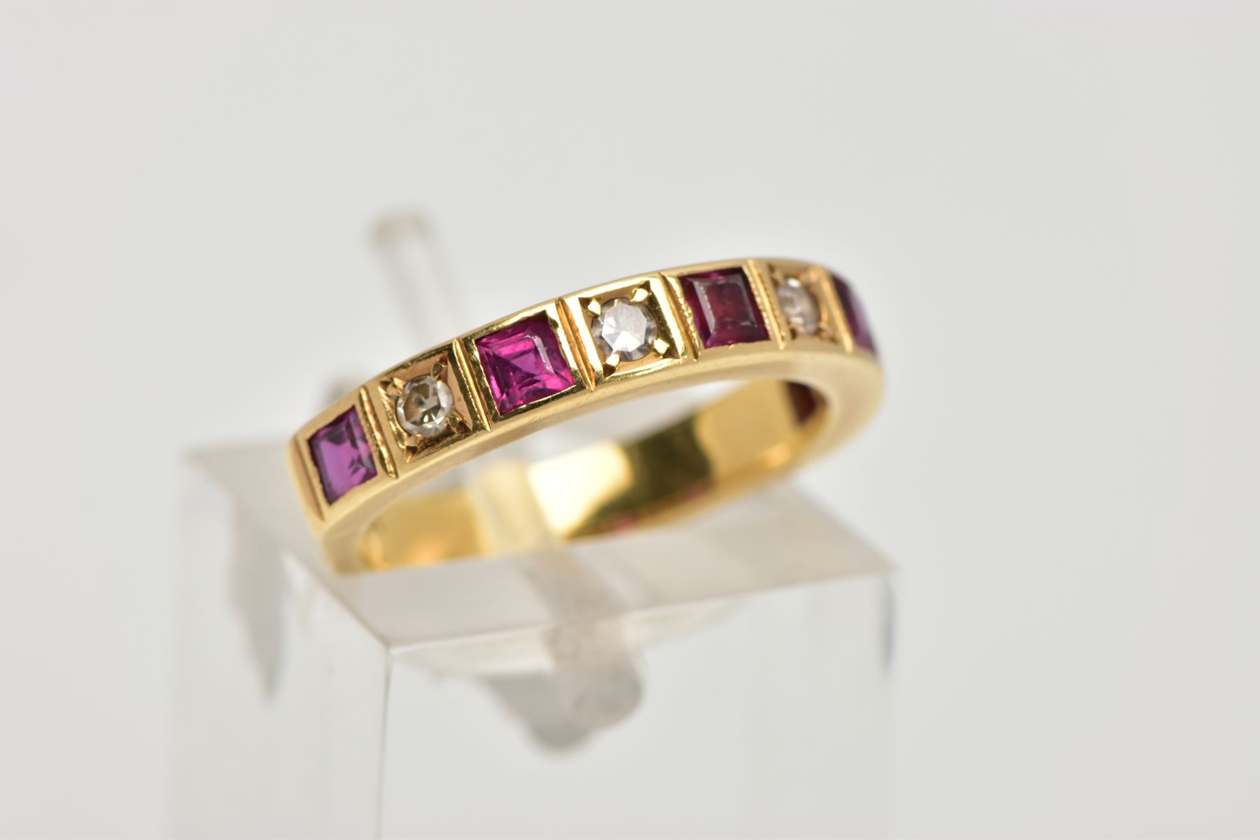 A DIAMOND AND RUBY HALF ETERNITY RING, five square cut rubies and four round brilliant cut - Image 4 of 4