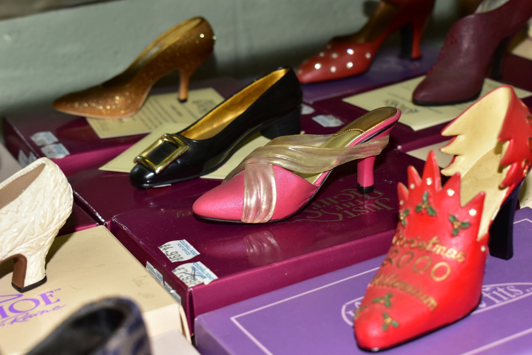 A COLLECTION OF APPROXIMATELY FIFTY 'JUST THE RIGHT SHOE' AND 'IF THE SHOE FITS' RESIN SHOES, thirty - Image 15 of 20