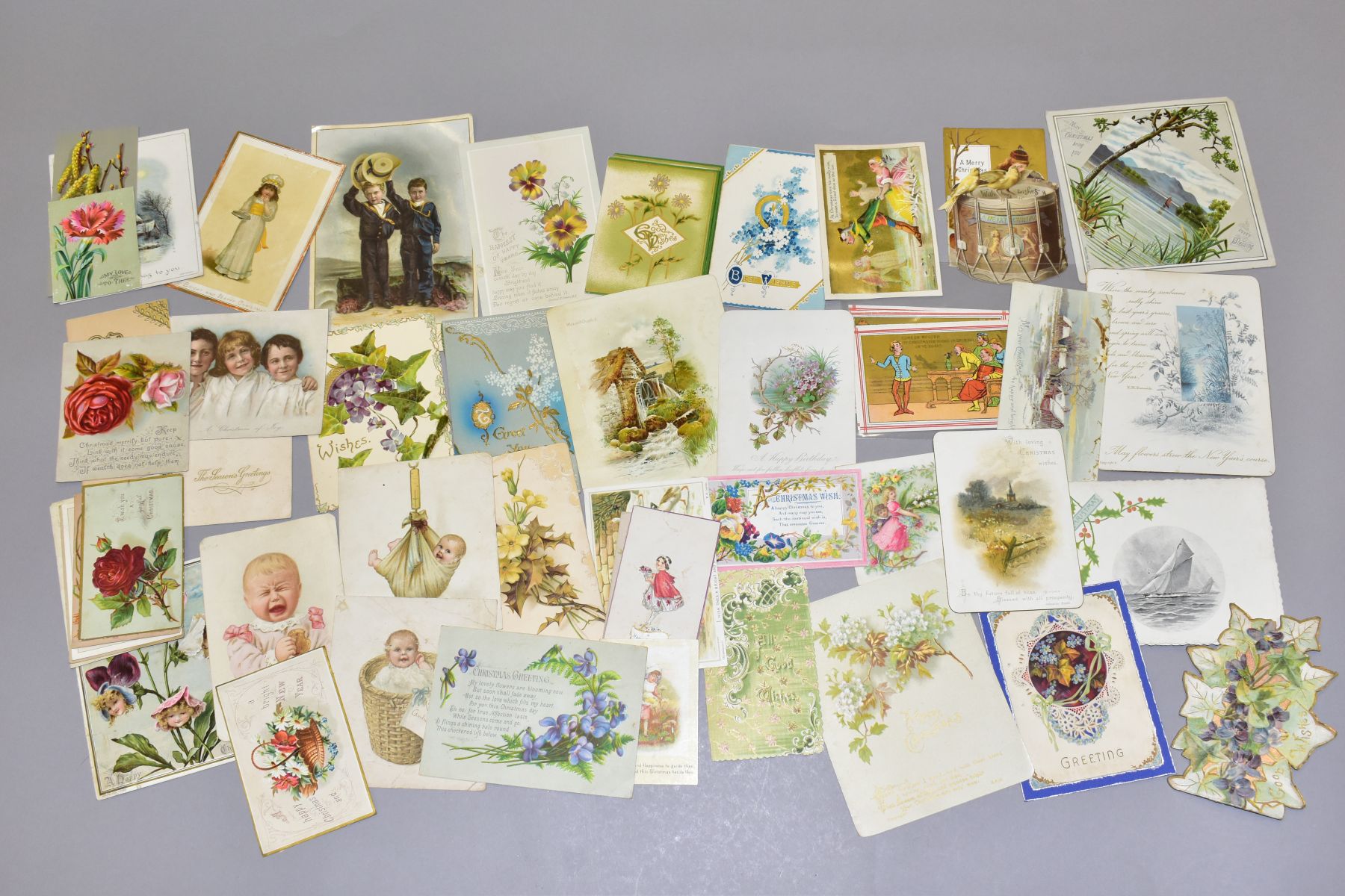 A BOX OF LATE NINETEENTH AND EARLY TWENTIETH CENTURY EPHEMERA, to include various greetings cards, - Image 5 of 11