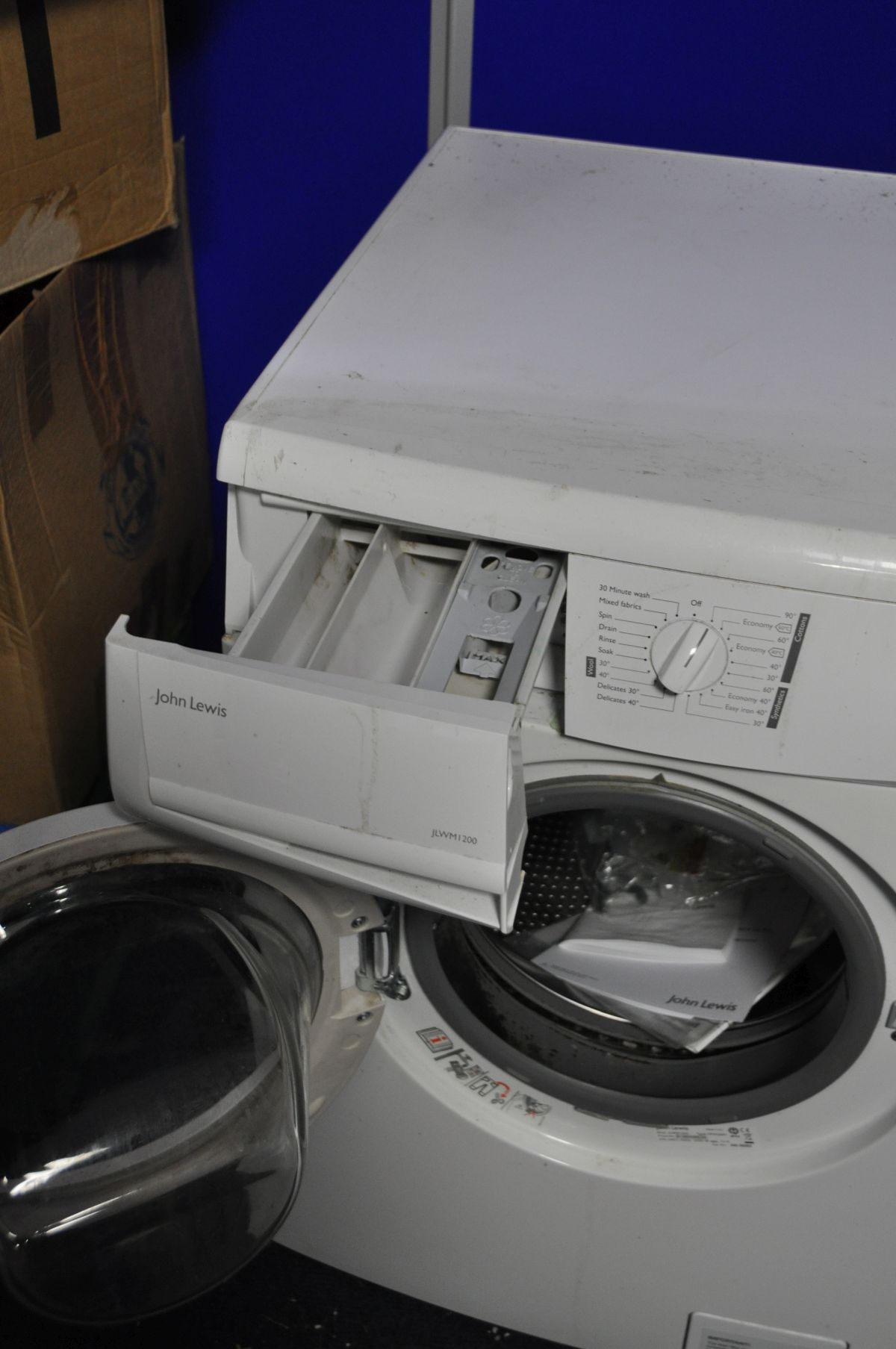 A JOHN LEWIS JLMW1200 WASHING MACHINE (PAT pass and powers up but not tested any further) width 60cm - Image 2 of 2