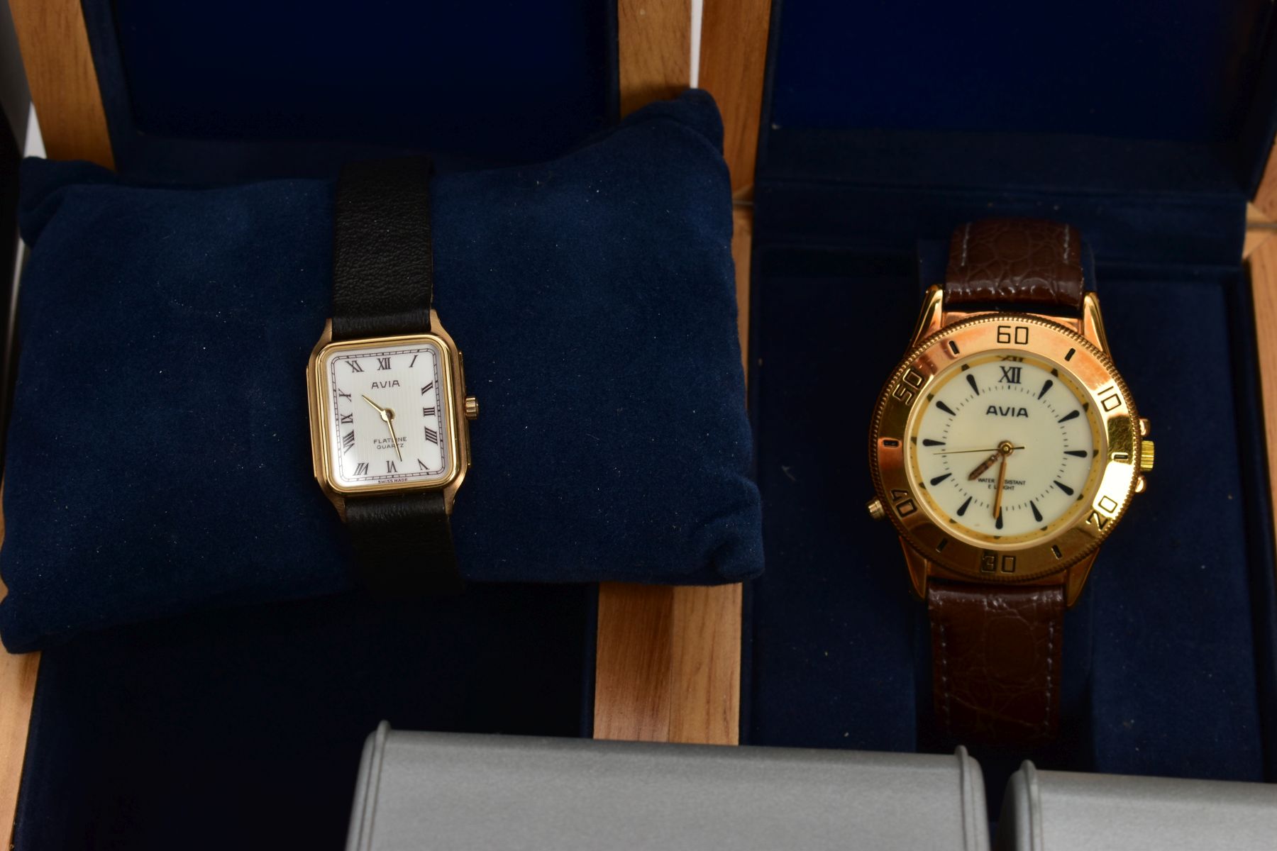 AN ASSORTMENT OF WATCHES, to include seven boxed Avia watches, four boxed Sekonda watches, one - Bild 6 aus 9