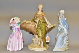 A ROYAL DUX FIGURAL COMPORT WITH ROYAL DOULTON AND LLADRO FIGURINES, comprising a Royal Dux