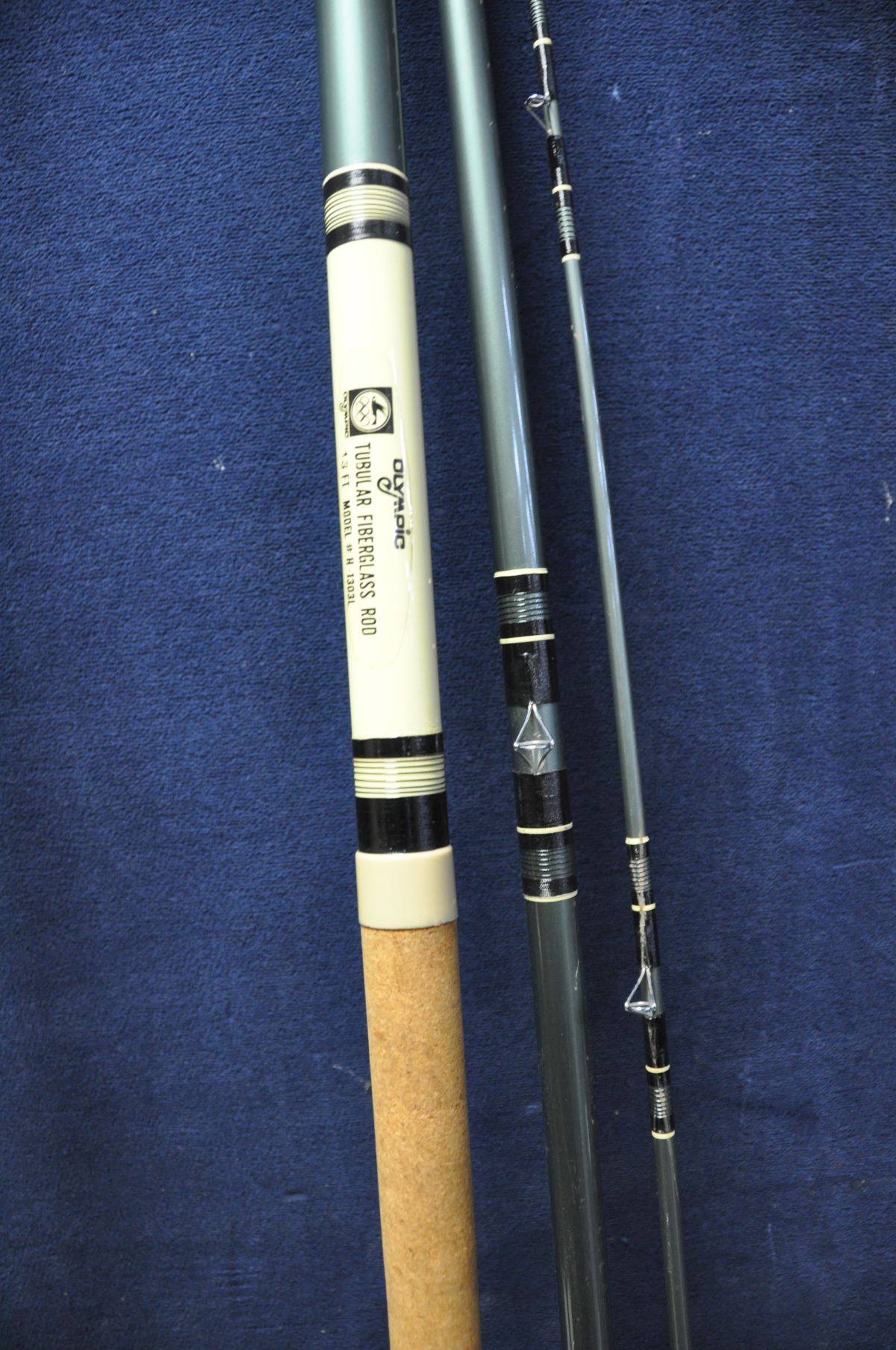 A COLLECTION OF FISHING RODS to include Olympic tubular model No 1303L, Shakespear strike, Bookers - Image 5 of 6