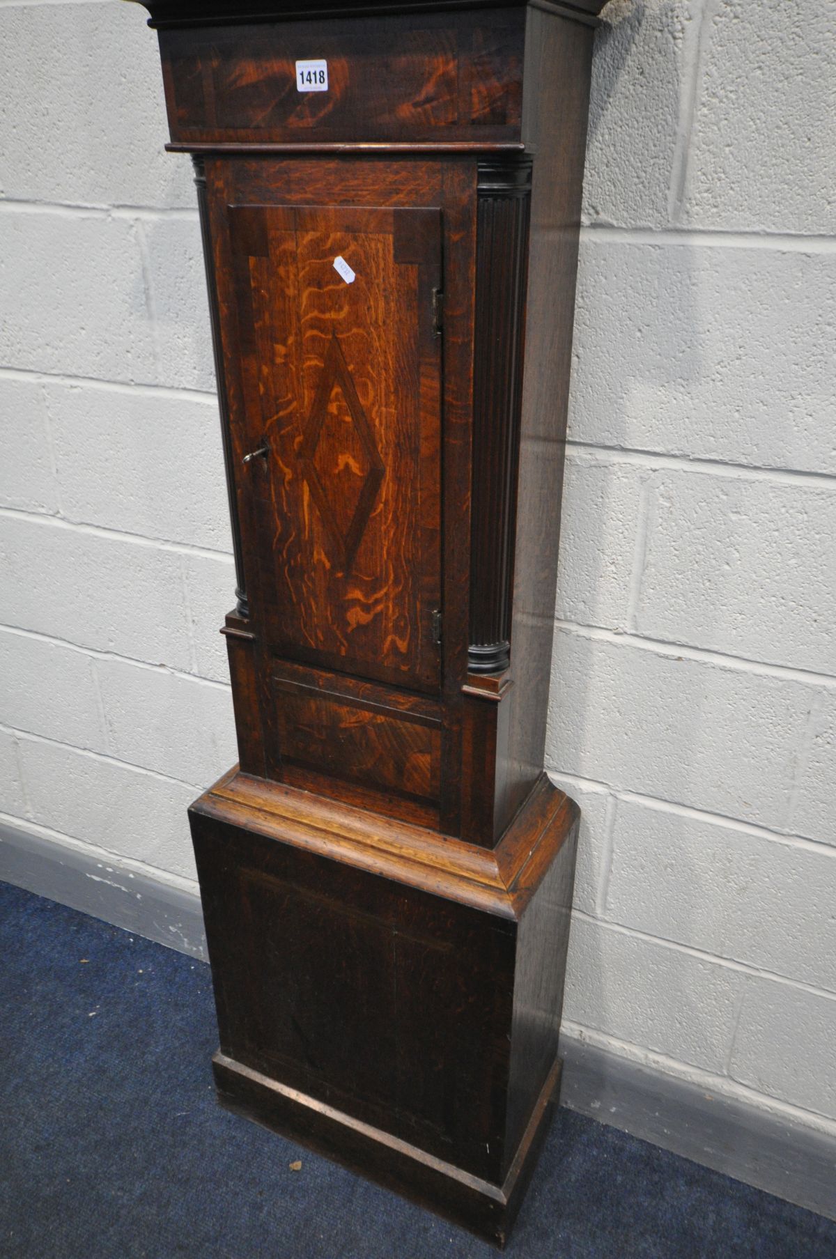 A GEORGE III OAK AND MAHOGANY CROSSBANDED 30 HOUR LONGCASE CLOCK, the hood with a swan neck - Image 6 of 7