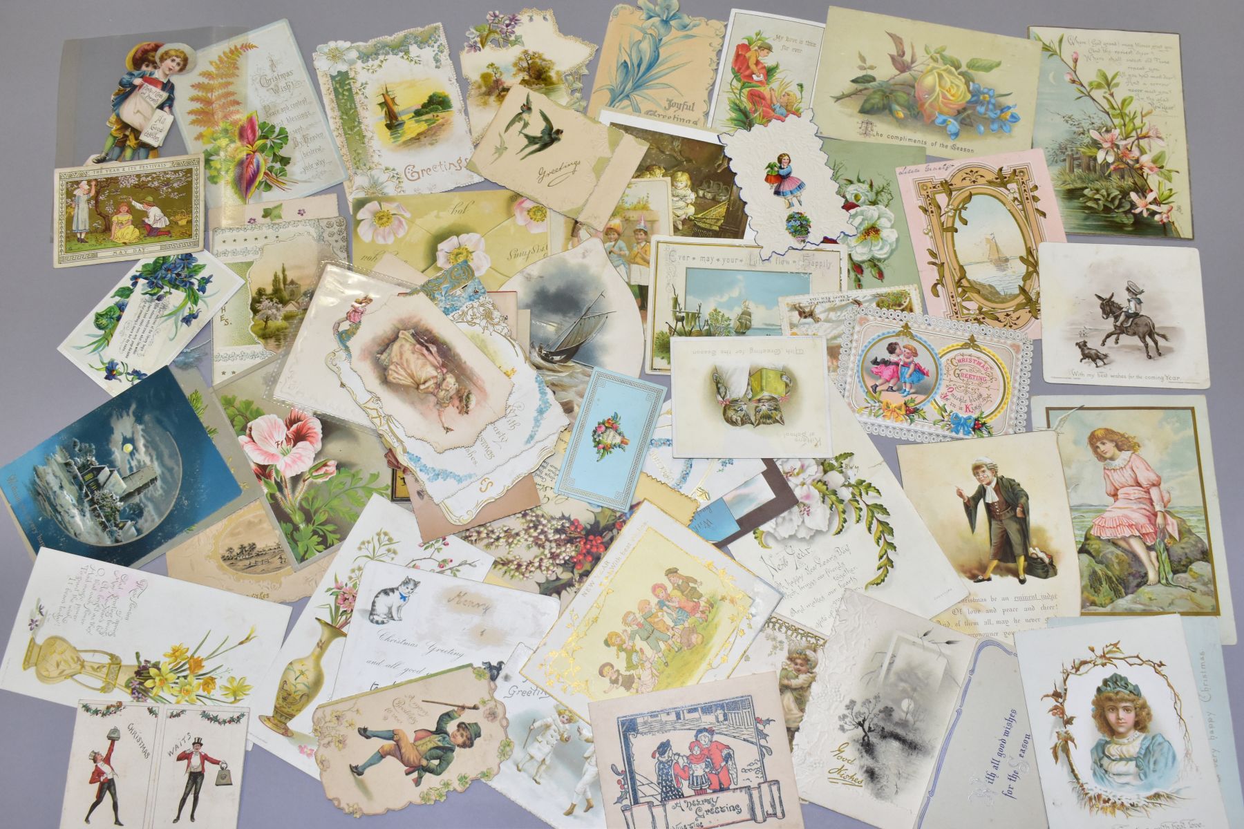 A BOX OF LATE NINETEENTH AND EARLY TWENTIETH CENTURY EPHEMERA, to include various greetings cards, - Image 8 of 11