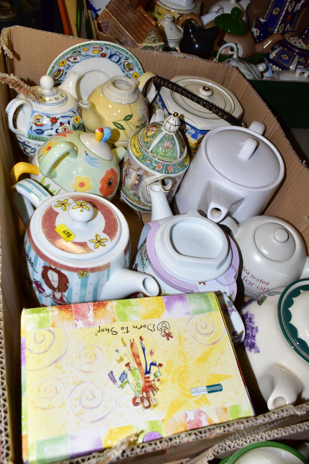 THREE BOXES OF NOVELTY TEA POTS, F. TRAUFFLER LTD SHEPHERD AND SHEEP BREAKFAST WARES,ETC, - Image 3 of 9