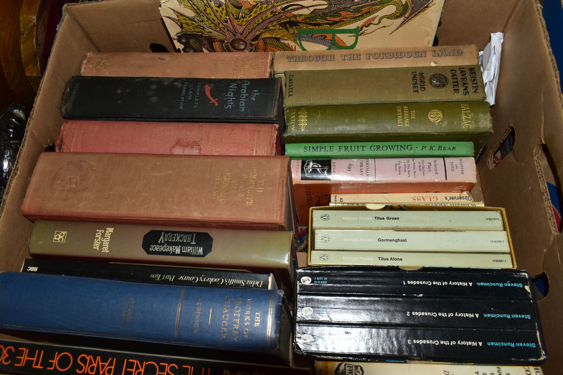 SIX BOXES OF VINTAGE BOOKS, to include H G Wells by Odhams press, The complete Prefaces of George - Bild 3 aus 8