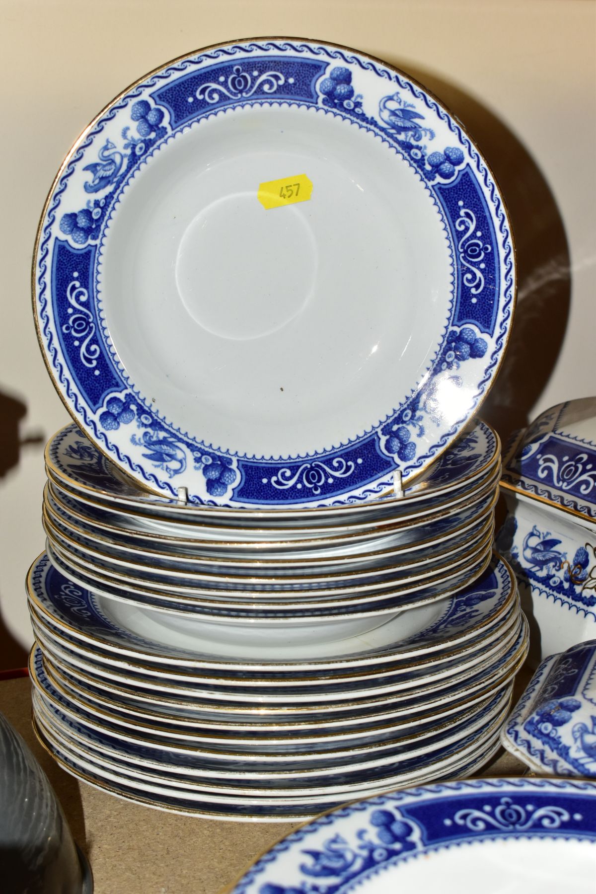 A THIRTY SEVEN PIECE KEELING & CO LTD LOSOL WARE MELIDEN PATTERN DINNER SERVICE, comprising a - Image 9 of 11