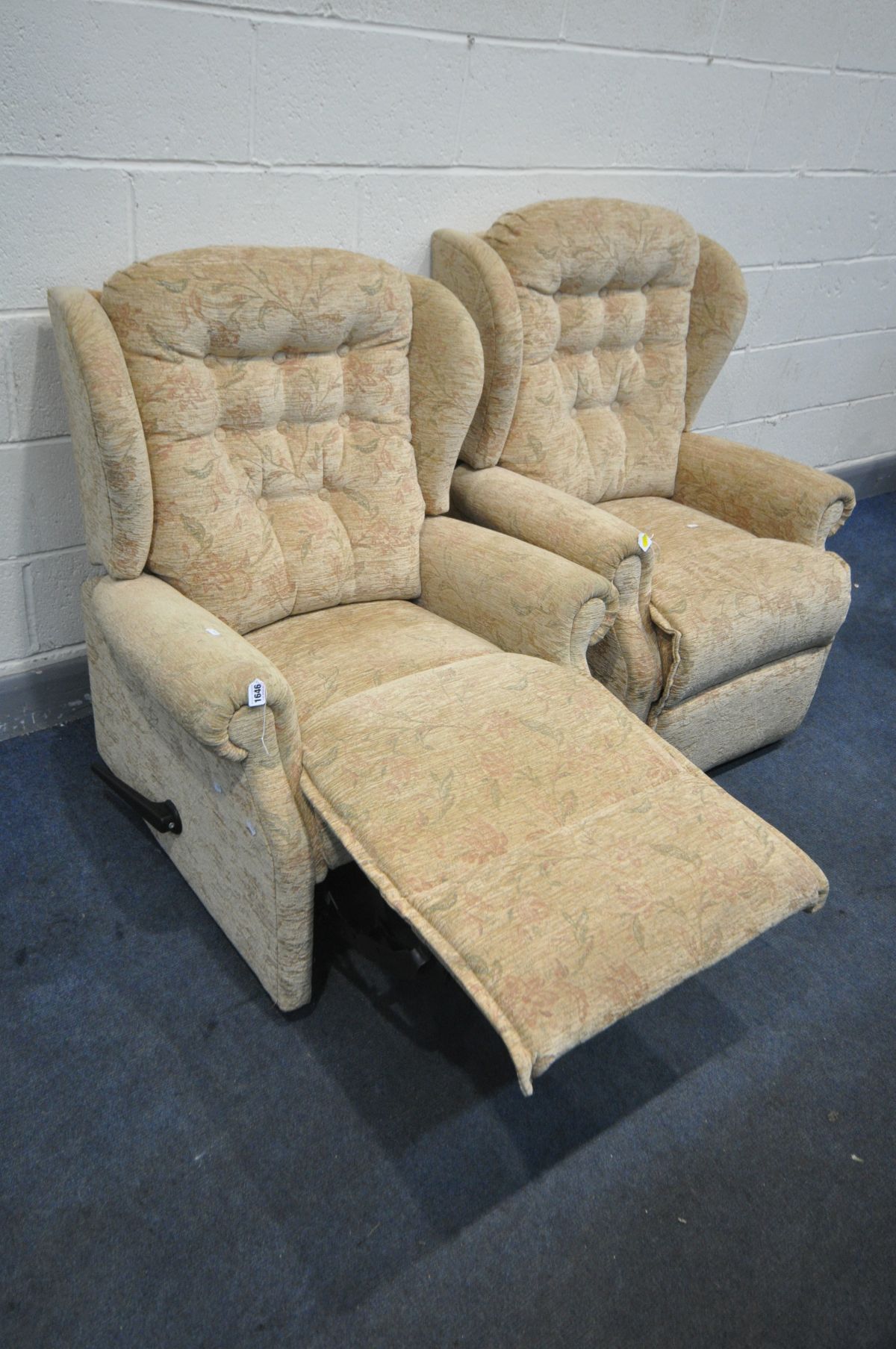 A PAIR OF FLORAL BIEGE UPHOLSTERED MANUAL RECLINING ARMCHAIRS - Image 2 of 2