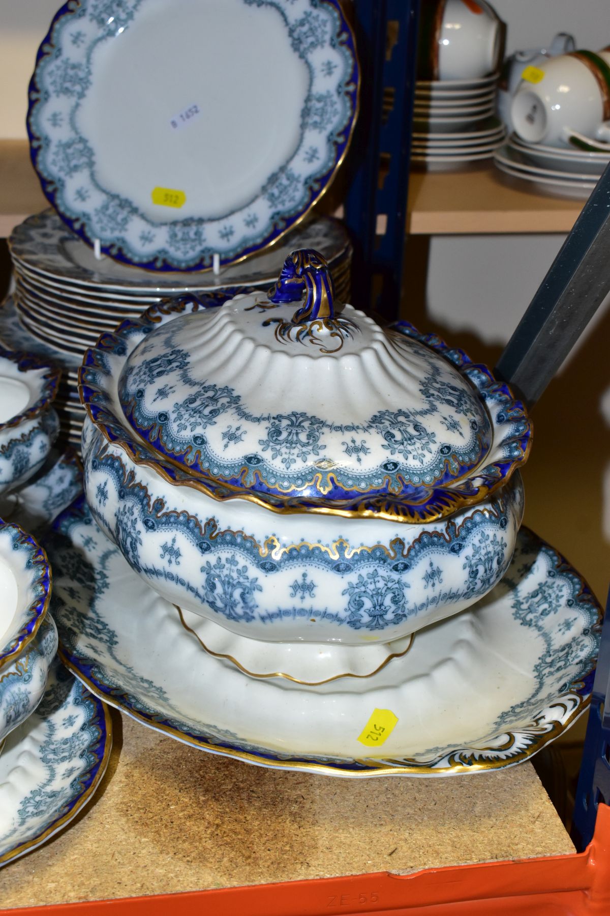 A LATE NINETEENTH CENTURY FORTY NINE PIECE FURNIVALS REGAL PATTERN DINNER SERVICE, with printed, - Image 4 of 12