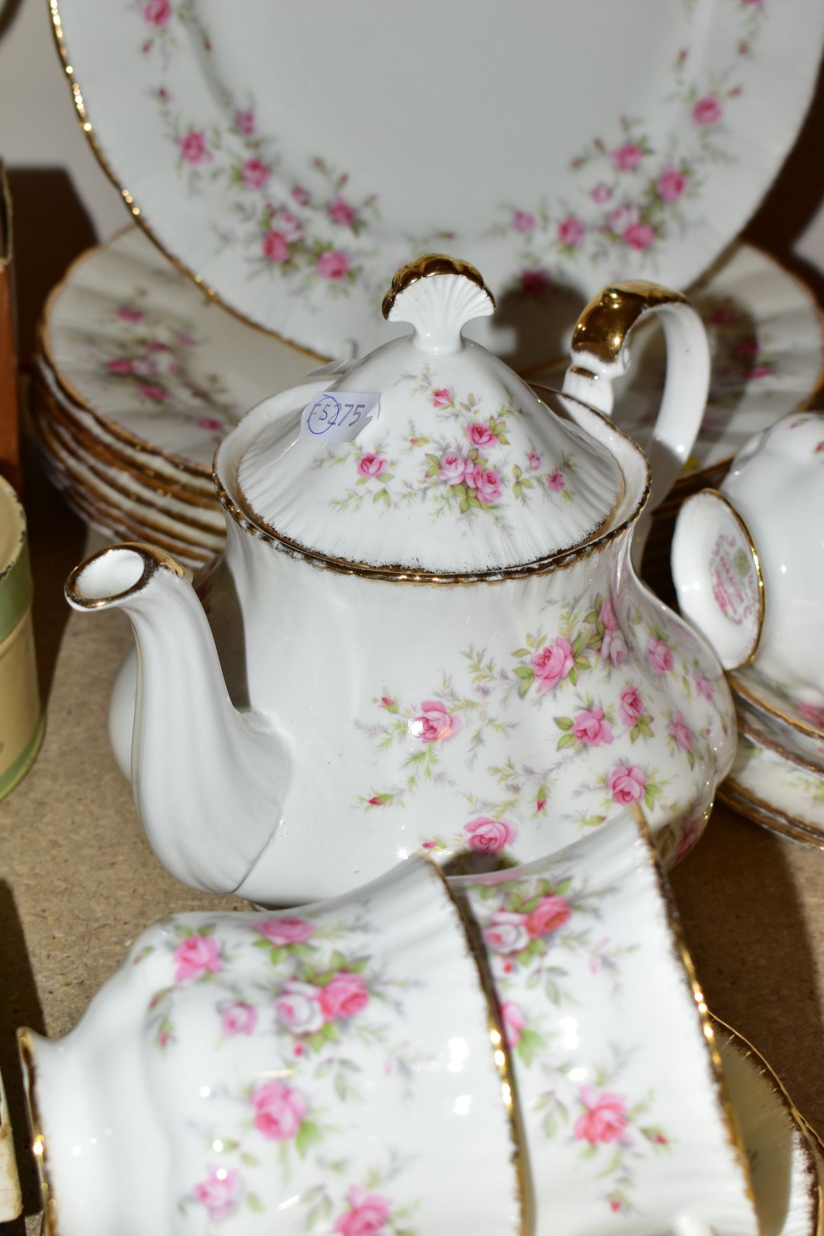 THIRTY SEVEN PIECES OF PARAGON VICTORIANA ROSE TEA AND DINNER WARES, comprising a teapot, five tea - Image 6 of 8