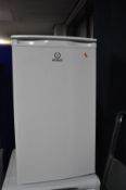 AN INDESIT WV35YT UNDER COUNTER FRIDGE width 60cm depth 60cm height 85cm (PAT pass and working at