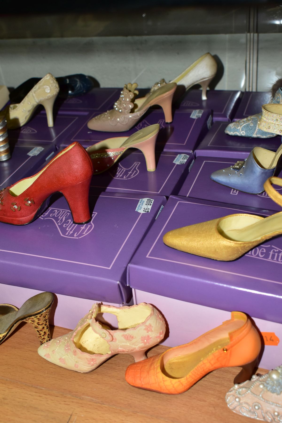 A COLLECTION OF APPROXIMATELY FIFTY 'JUST THE RIGHT SHOE' AND 'IF THE SHOE FITS' RESIN SHOES, thirty - Image 9 of 20