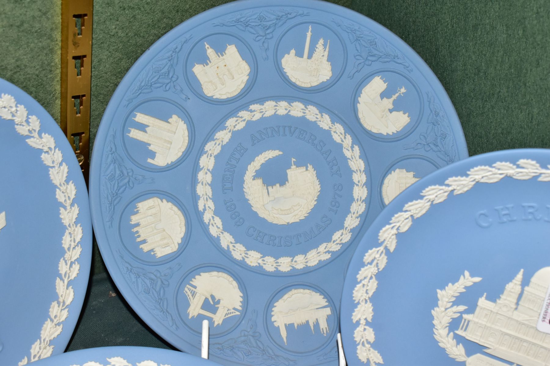 ELEVEN WEDGWOOD PALE BLUE JASPERWARE CHRISTMAS PLATES, comprising a tenth anniversary 1969-1978 - Image 3 of 6
