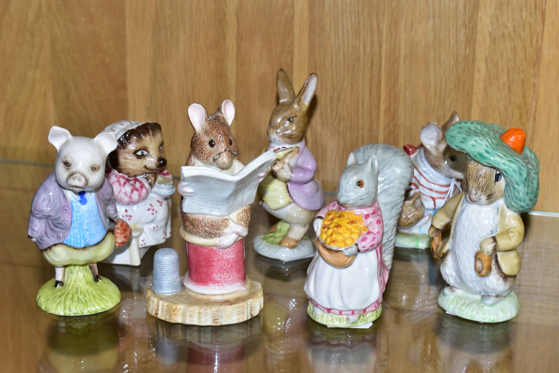 SEVEN BEATRIX POTTER FIGURES, to include Beswick Mrs Tittlemouse (small chip to ear) and Mrs Tiggy - Image 5 of 11