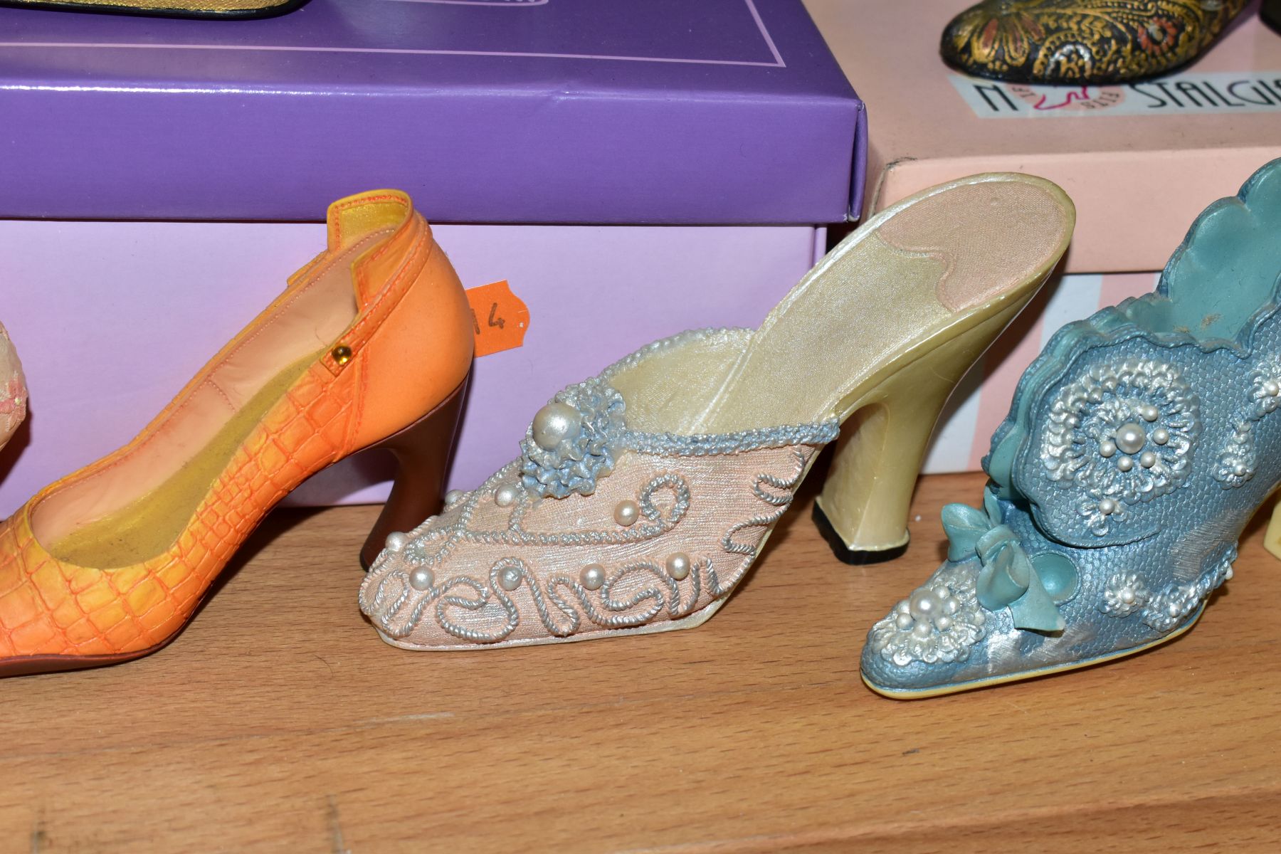 A COLLECTION OF APPROXIMATELY FIFTY 'JUST THE RIGHT SHOE' AND 'IF THE SHOE FITS' RESIN SHOES, thirty - Image 12 of 20