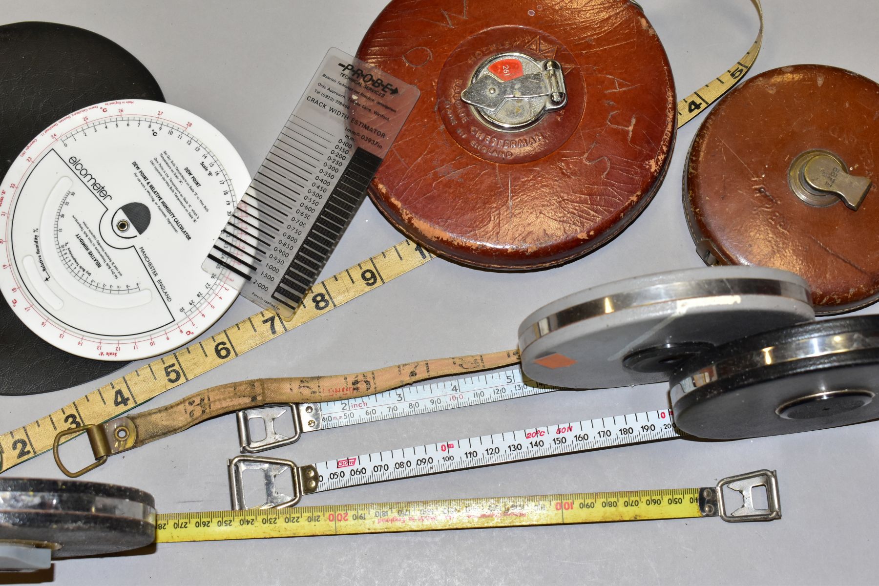 A BOX OF FIVE MEASURING TAPES ETC, comprising two leather cased tapes Rabone Chesterman Hockley - Image 3 of 3