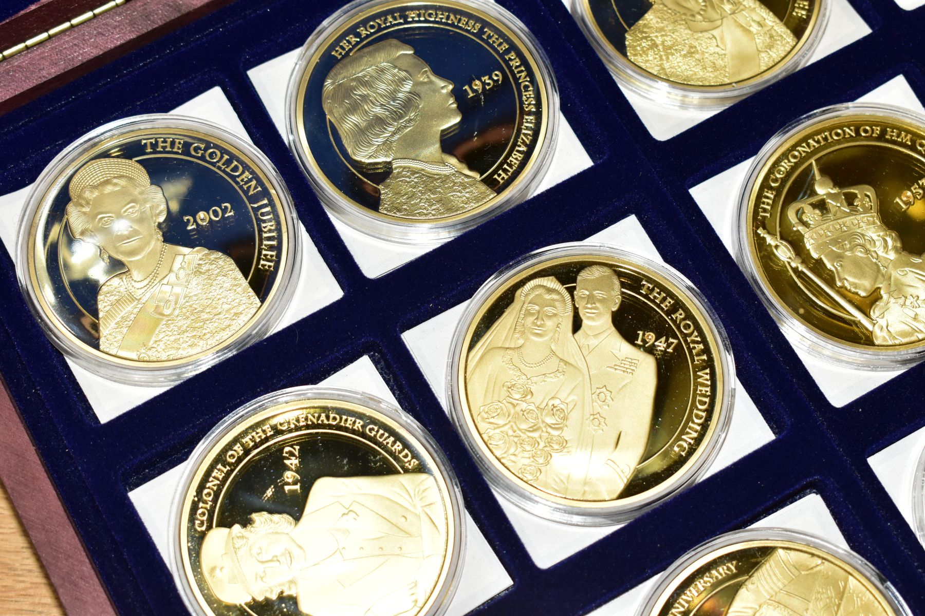 TWO COMMEMORATIVE GOLD PLATED PROOF COIN SETS, each coin featuring portraits of Queen Elizabeth II - Image 3 of 5