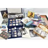 A BOX OF MIXED COINAGE, to include a Royal Mint 2009 year set that includes the low mintage Kew