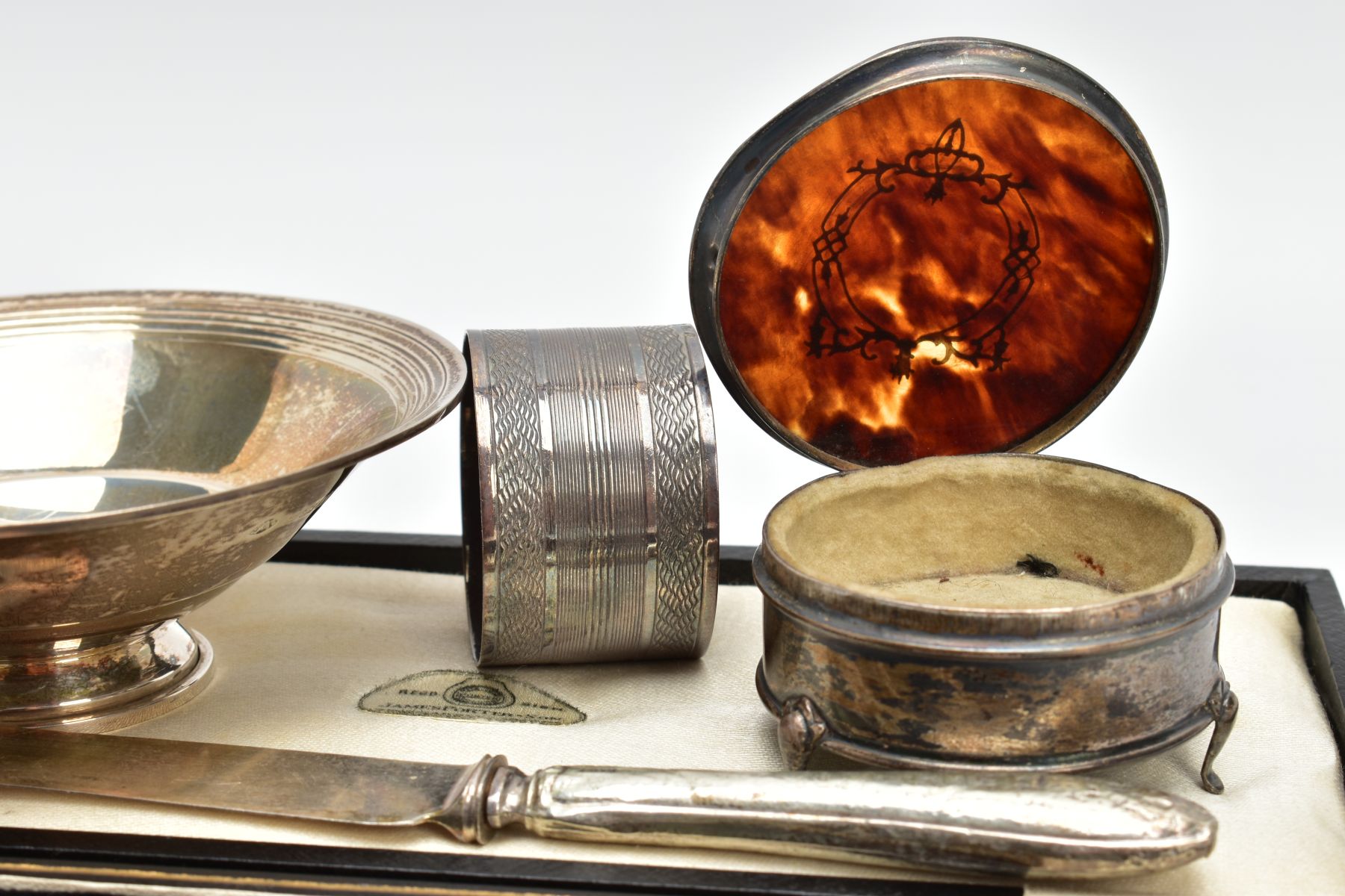 A BOX OF ASSORTED SILVER ITEMS, to include a signed box 'James Porter & Son' incomplete silver - Image 5 of 6