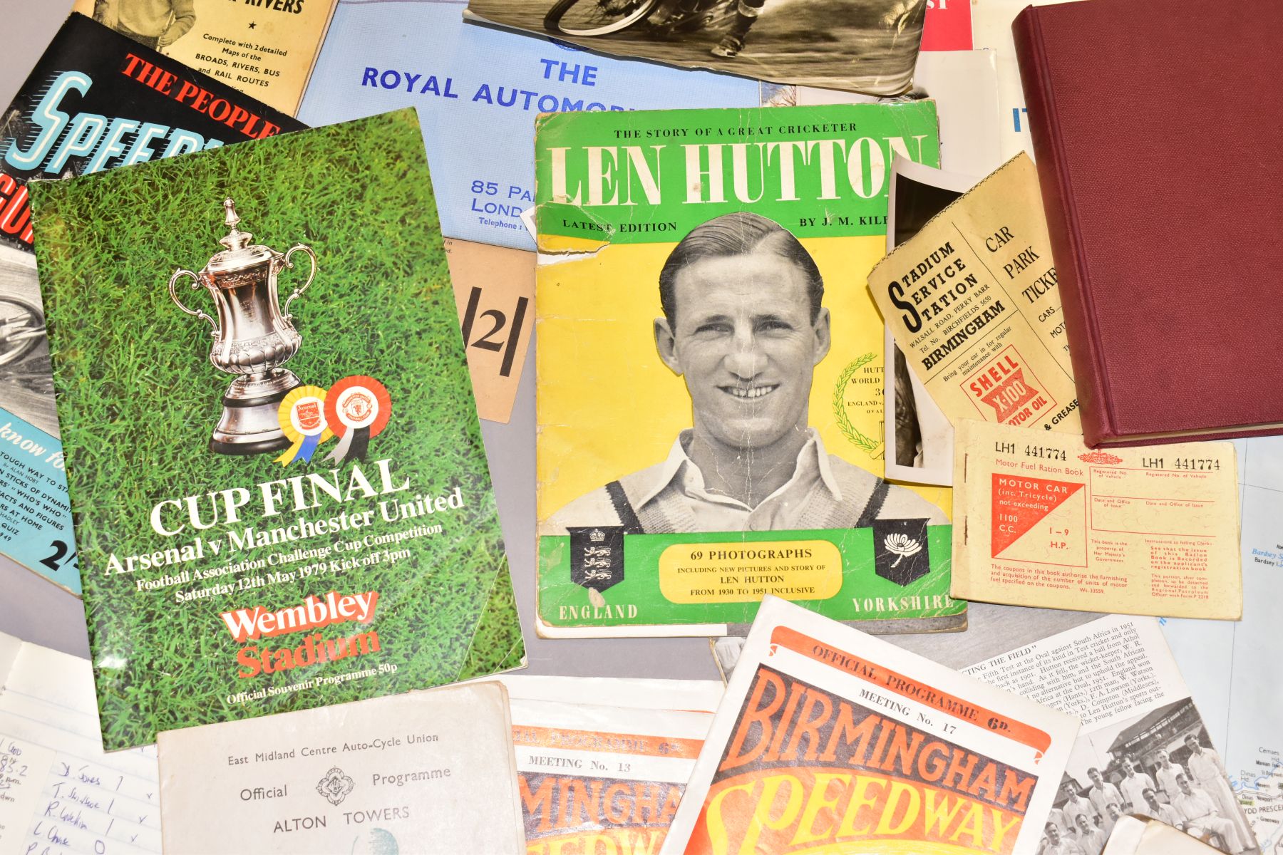 A BOX OF SPORTING AND OTHER EPHEMERA, to include 1950s Speedway programmes and photographs, a - Image 3 of 3