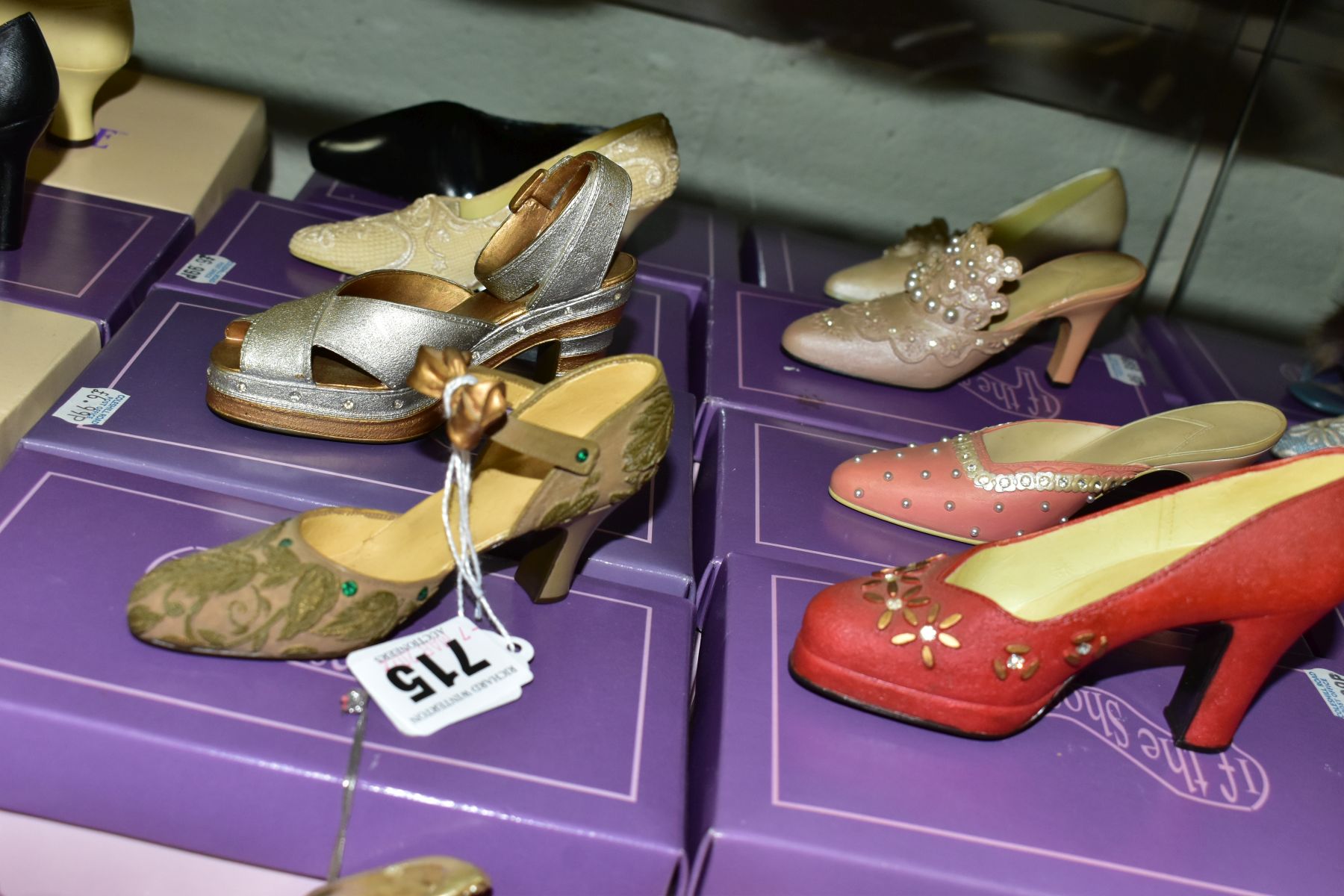 A COLLECTION OF APPROXIMATELY FIFTY 'JUST THE RIGHT SHOE' AND 'IF THE SHOE FITS' RESIN SHOES, thirty - Image 11 of 20