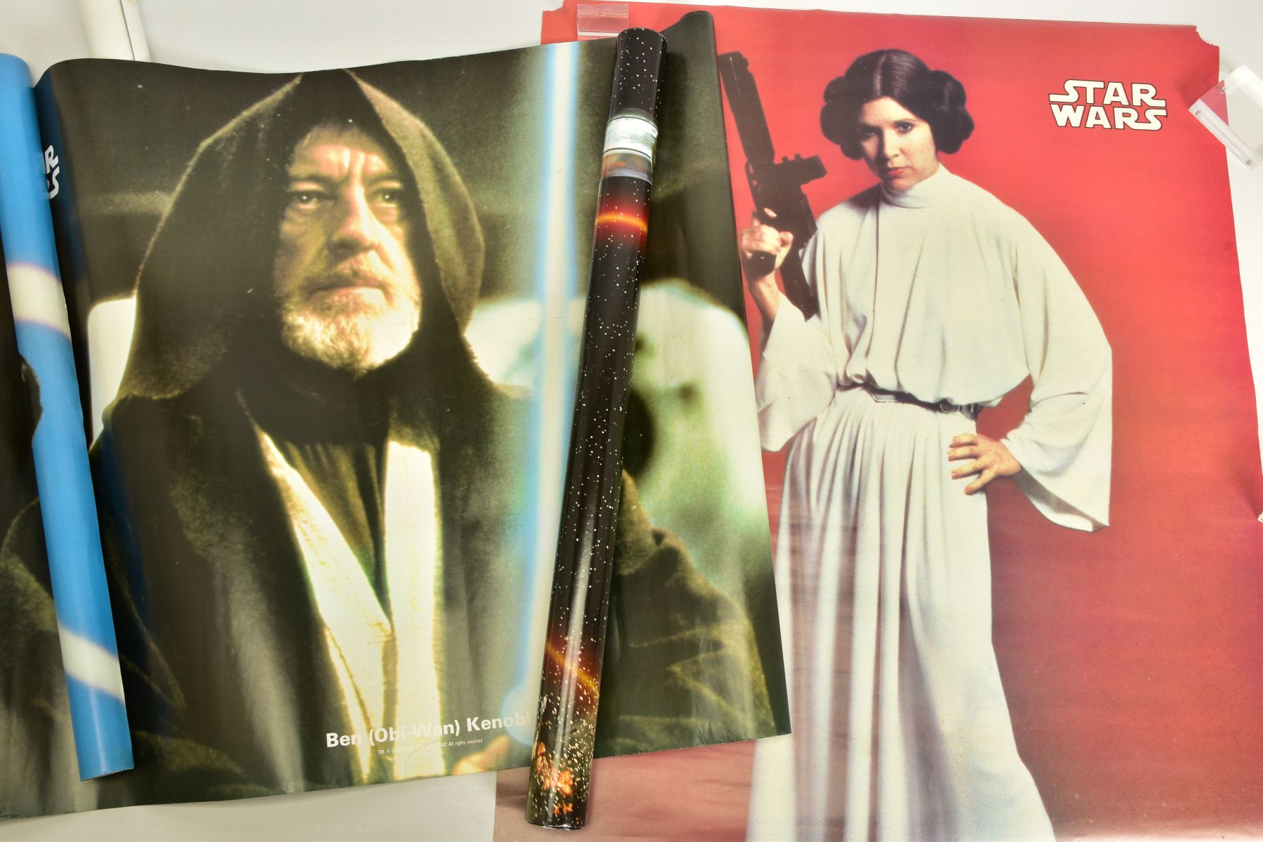 A COLLECTION OF ASSORTED STAR WARS POSTERS AND MEMORABILIA, to include an original roll of 1970's - Image 11 of 12