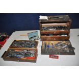 AN ENGINEERS TOOL CHEST OF FOUR DRAWERS containing engineering tools including reamers, marking