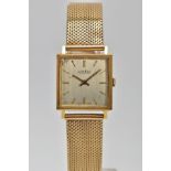 A GENTS GOLD 'ROMER' WRISTWATCH, hand wound movement, square sliver tone dial signed Romer Swiss