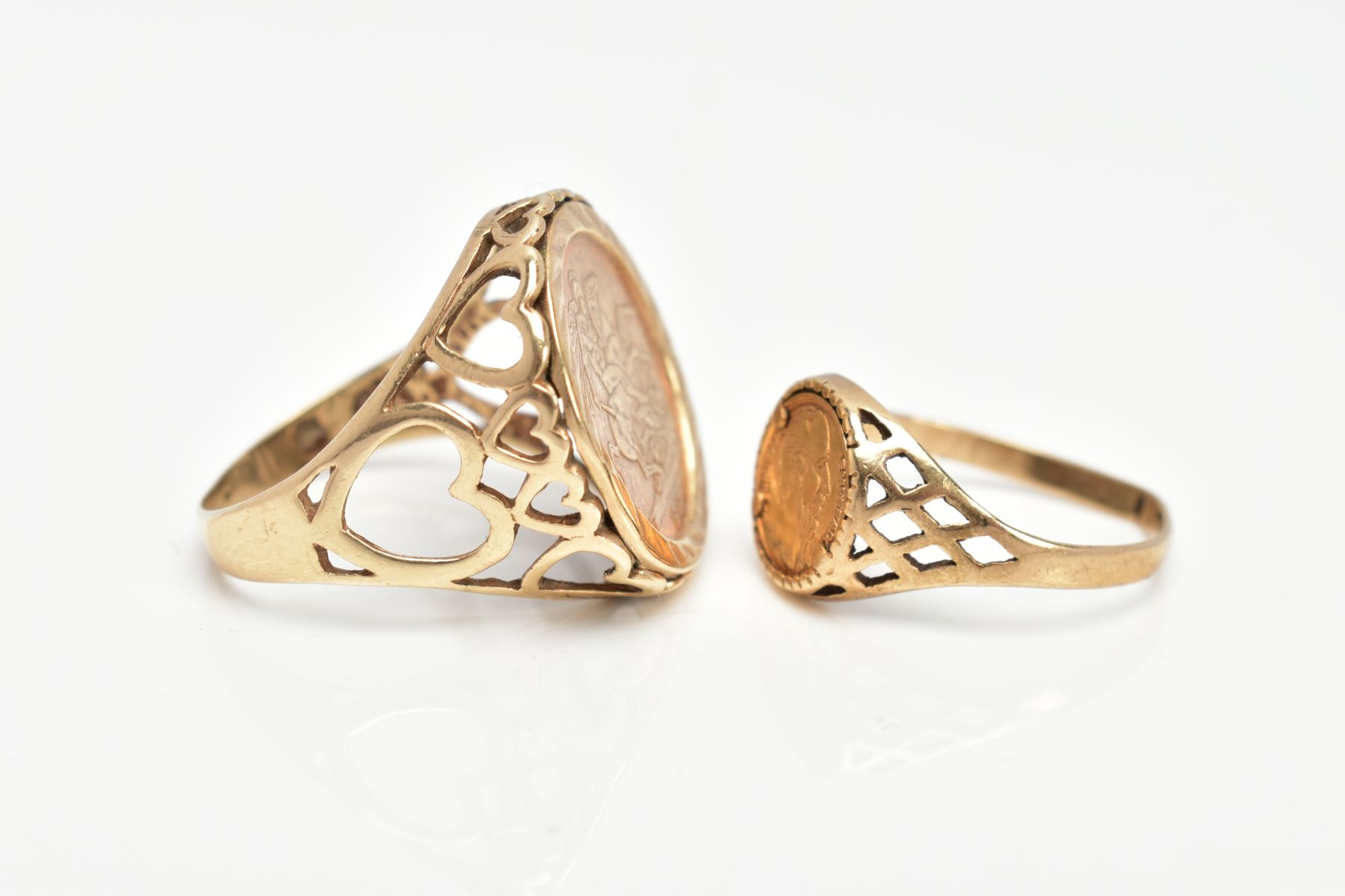 TWO 9CT GOLD COIN RINGS, both with pierced detail to the shoulders, one set with an imitation - Image 2 of 5