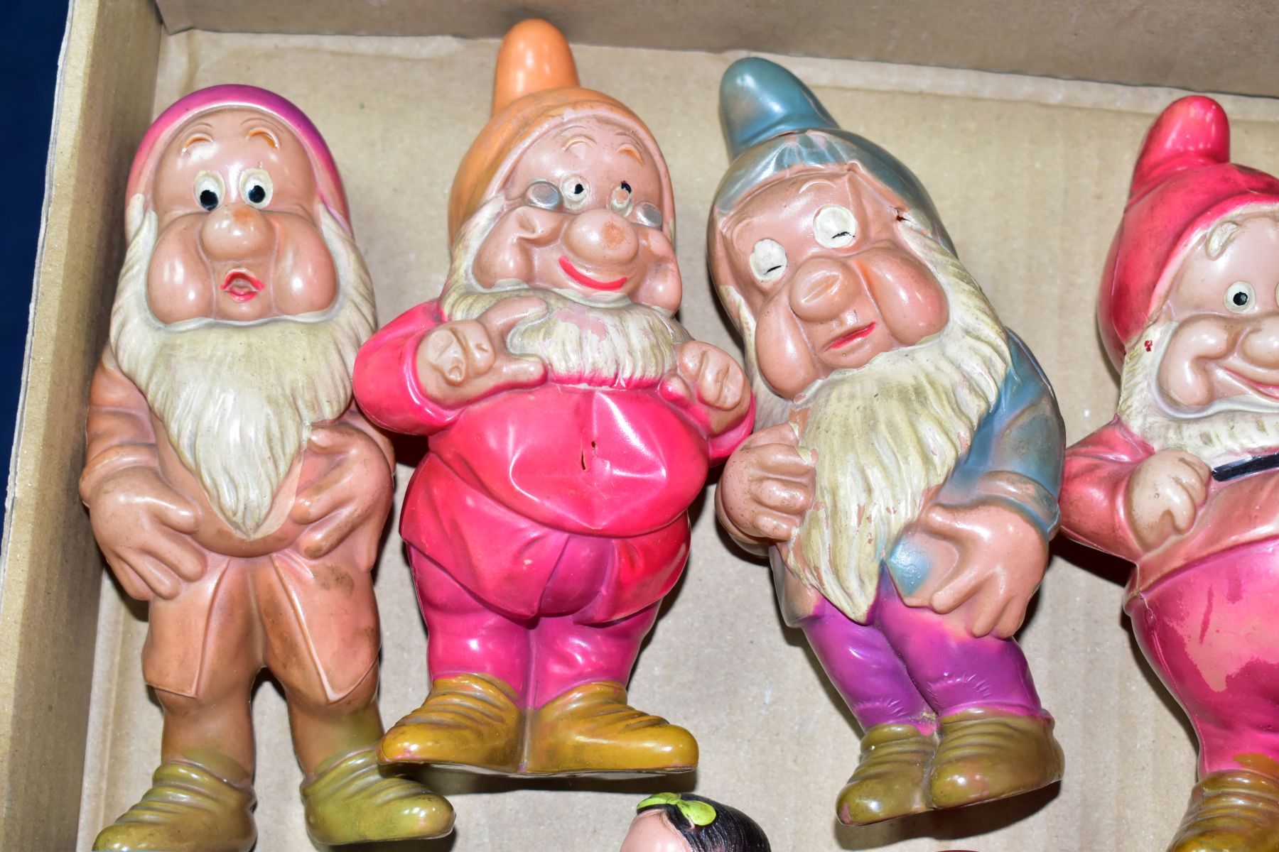 VINTAGE JAPANESE CELLULOID SNOW WHITE AND THE SEVEN DWARFS FIGURES, hand painted, approximate height - Image 3 of 6
