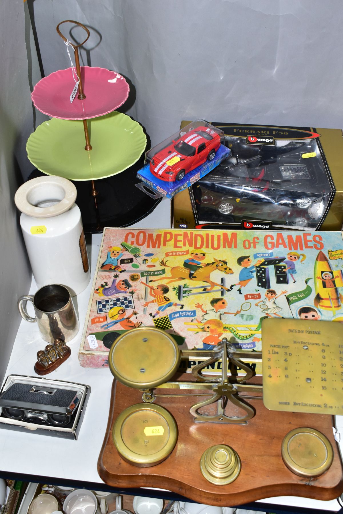 A GROUP OF POSTAL SCALES, DIECAST MODEL CARS, CERAMICS, METAL WARES AND MISCELLANEOUS ITEMS, to