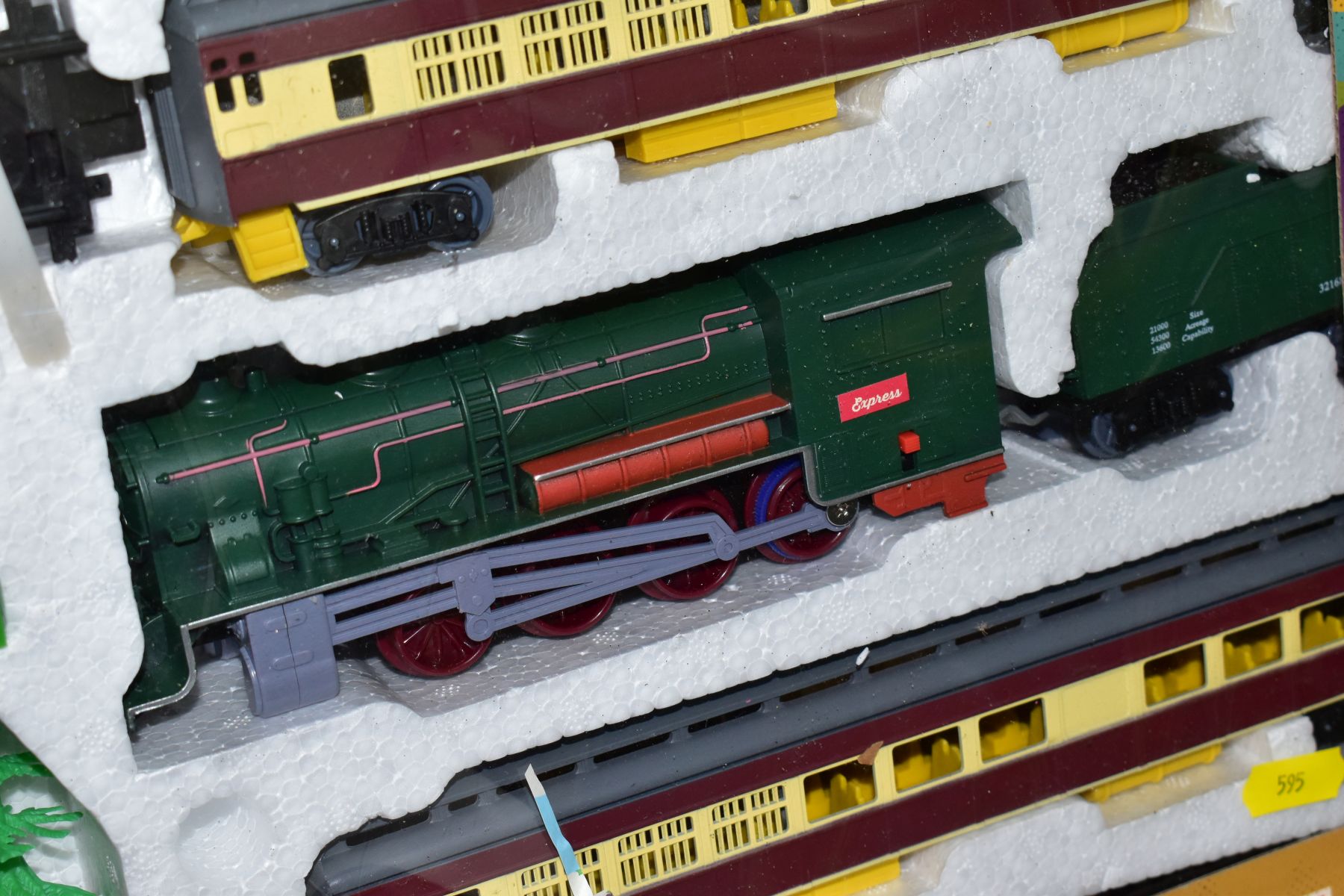 A BOXED TRANS PACIFIC TRADITIONAL RAILWAY SET, battery operated, appears to be unused, together with - Image 5 of 5