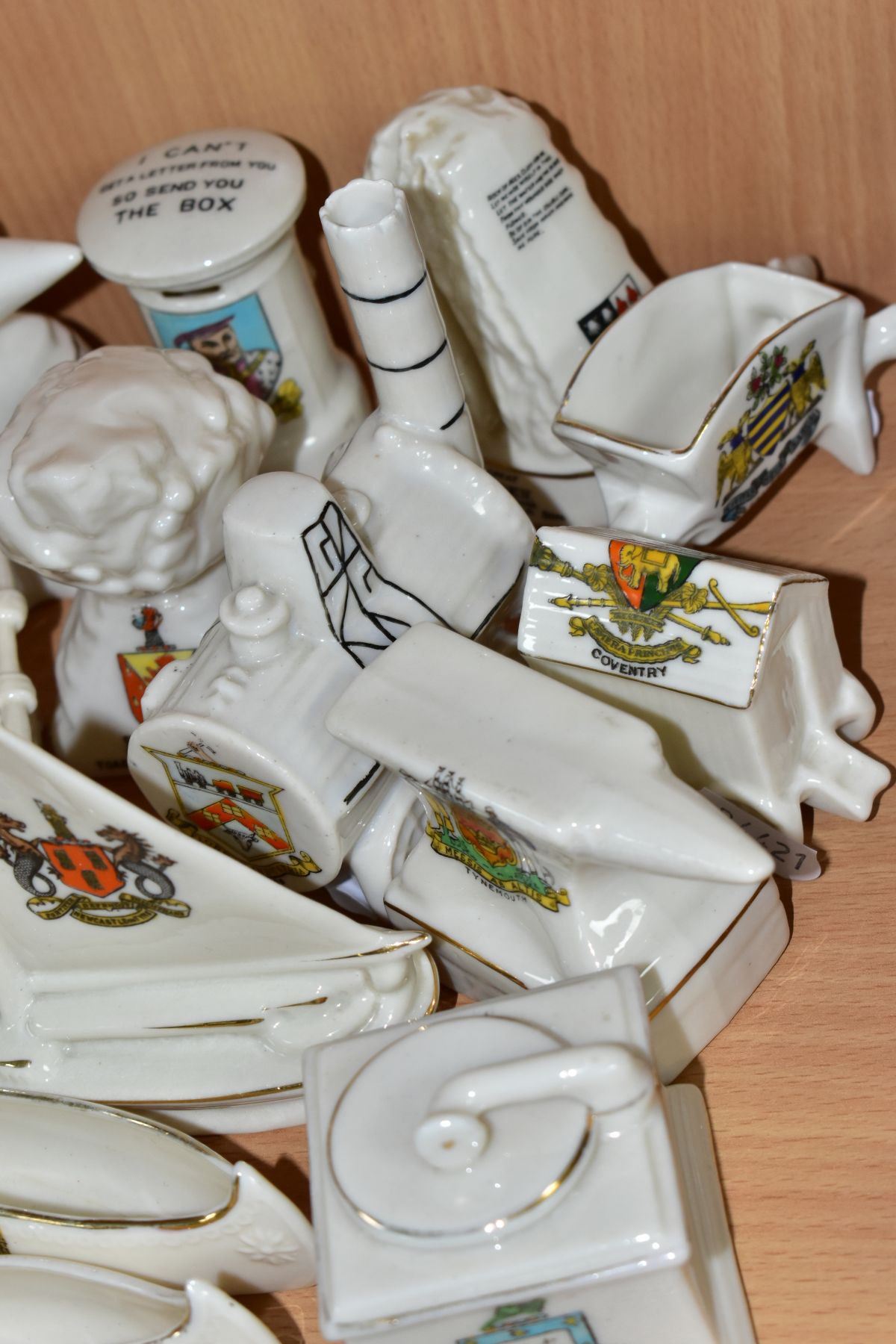 A COLLECTION OF APPROXIMATELY THIRTY FIVE PIECES OF CRESTED CHINA, including a Continental aeroplane - Image 5 of 10