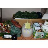 THREE BOXES, A BAG AND LOOSE SUNDRY ITEMS, to include a bag containing four Thomas Taylor green