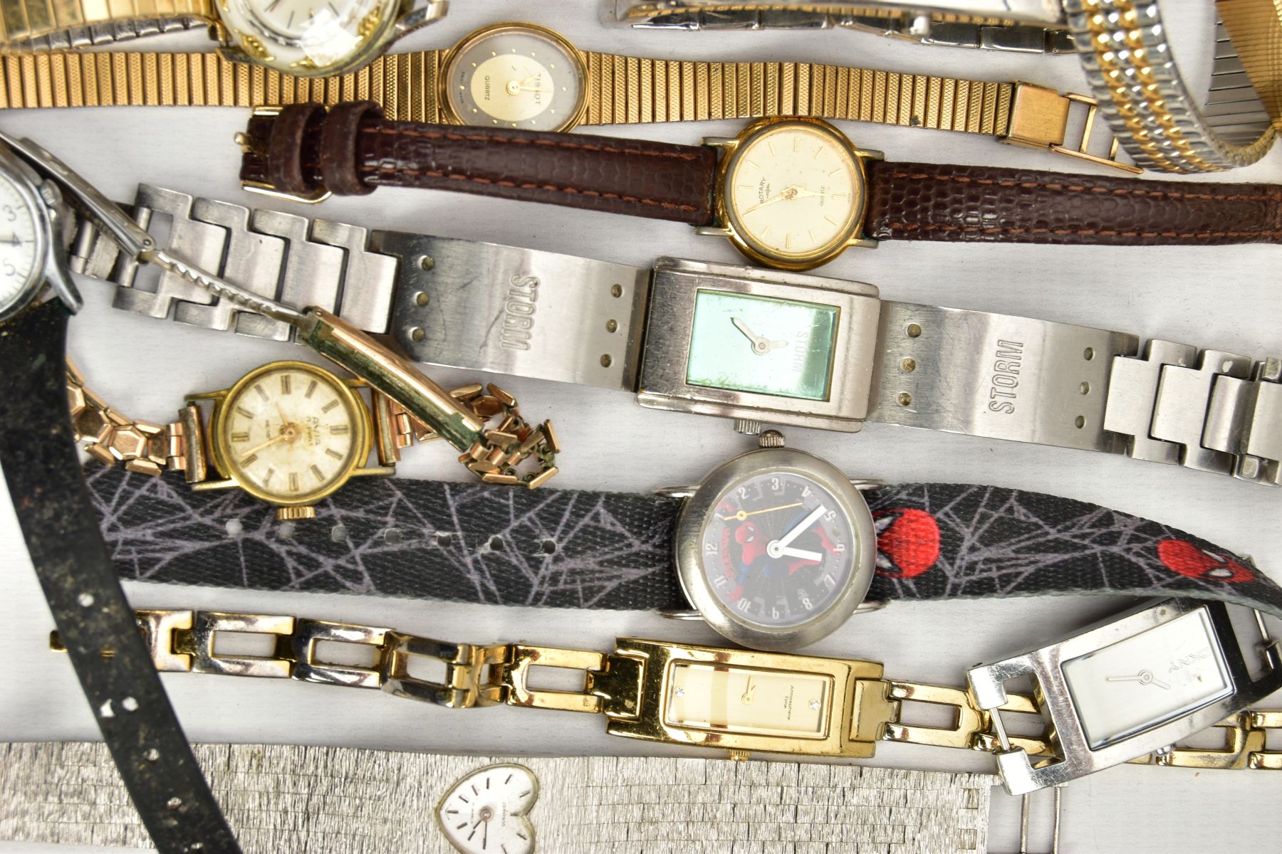 A BOX OF ASSORTED LADYS FASHION WRISTWATCHES, to include mostly quartz movements, some fitted with - Image 4 of 5