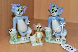THREE WADE MGM TOM AND JERRY FIGURES, comprising two Tom figures height 9cm and Jerry height 4.
