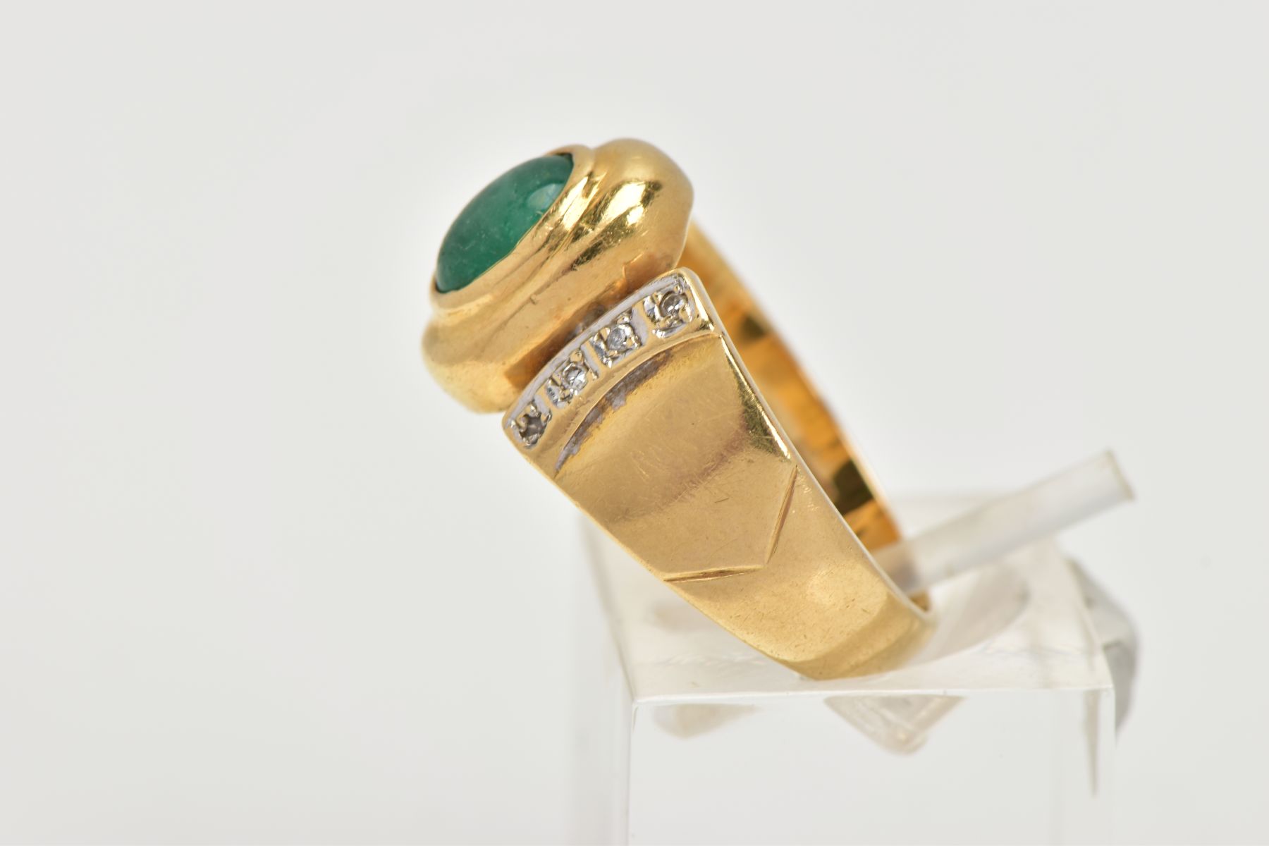 AN 18CT GOLD EMERALD AND DIAMOND RING, an oval cabochon emerald stone, approximate dimensions length - Image 2 of 4