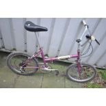 A VINTAGE MAYFAIR FOLDING BICYCLE, five speed shimano gears, max seat height 92cm x min seat