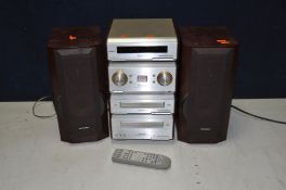 A TECHNICS SE-HD550 HI FI with matching speaker, remote and cables (PAT pass and working but CD