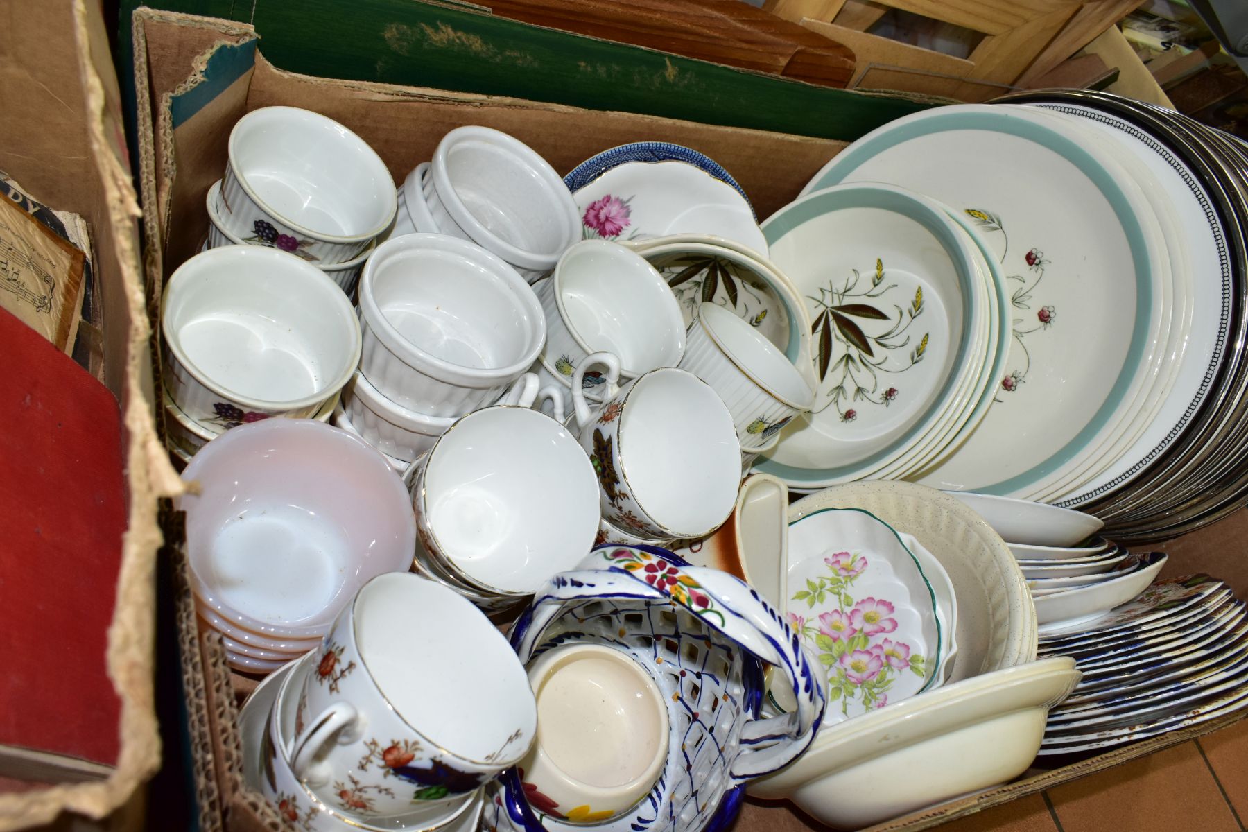 FOUR BOXES OF CERAMICS, GLASS AND LP RECORDS ETC, to include twelve Royal Doulton 'Sarabande' dinner - Image 3 of 7